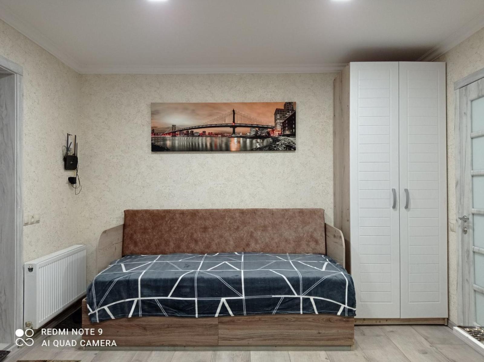 One-Bedroom Apartment photo 2