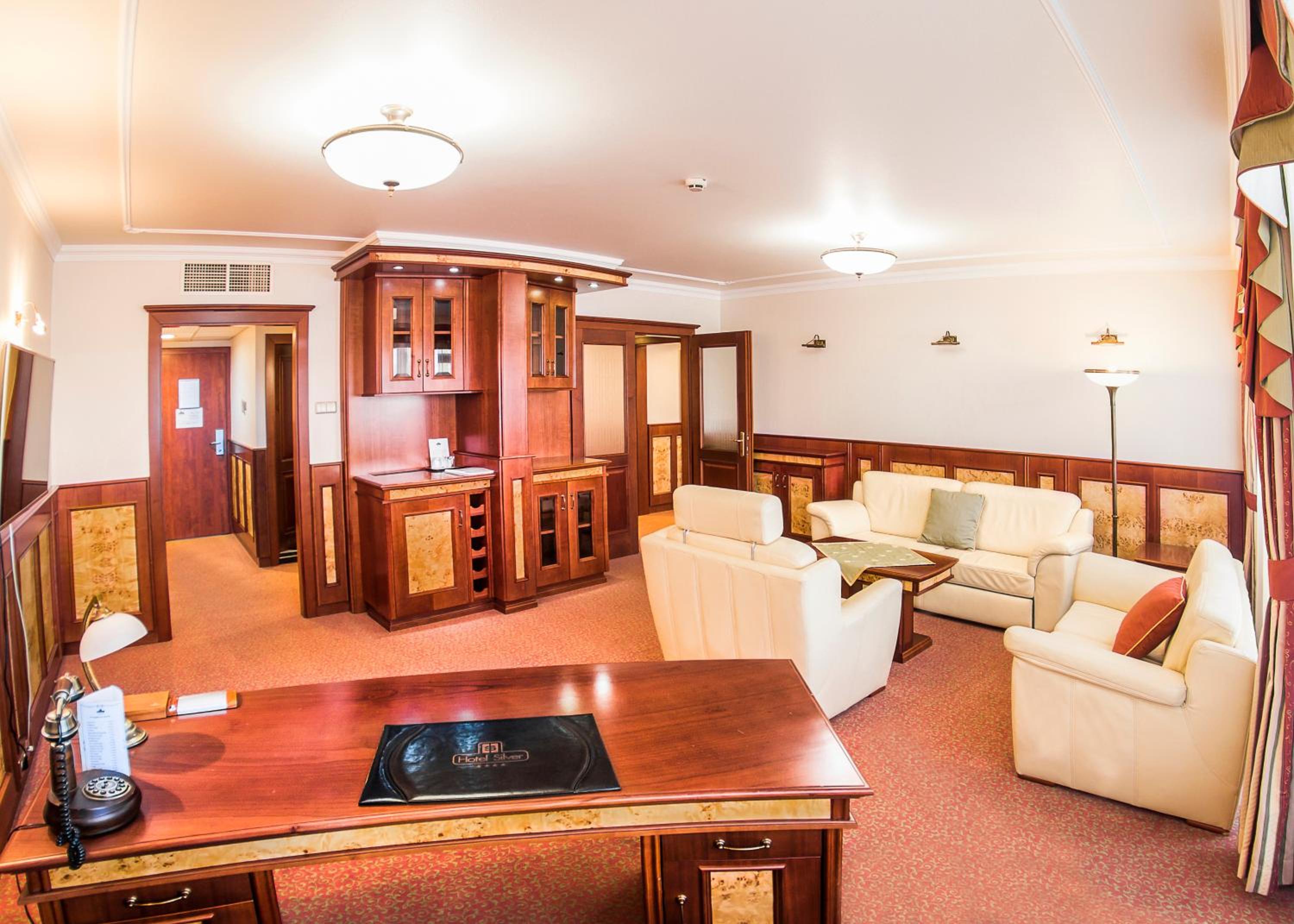 Presidential Suite - Main Building