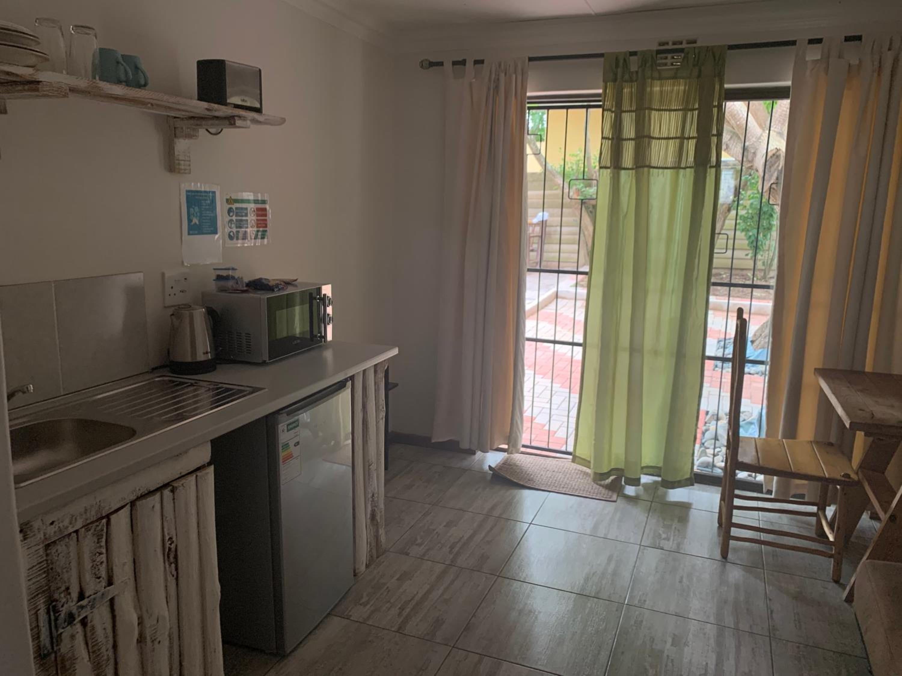 Double Room with Garden View - Photo 5