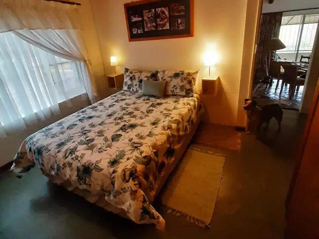 Two-Bedroom House - Photo 1