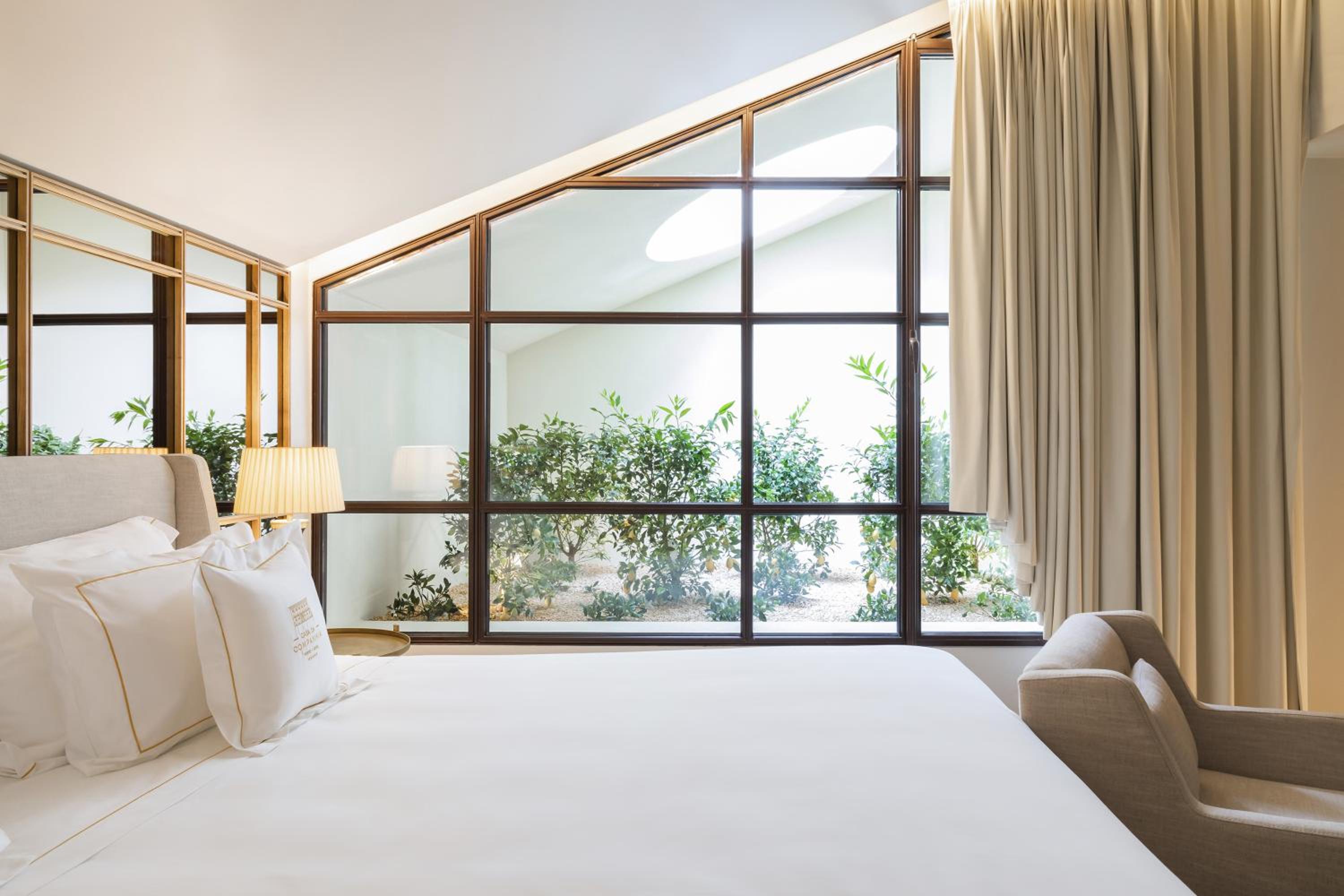 Premium Room - Photo 2