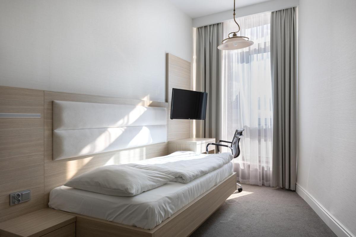 Deluxe Triple Room - Photo 1