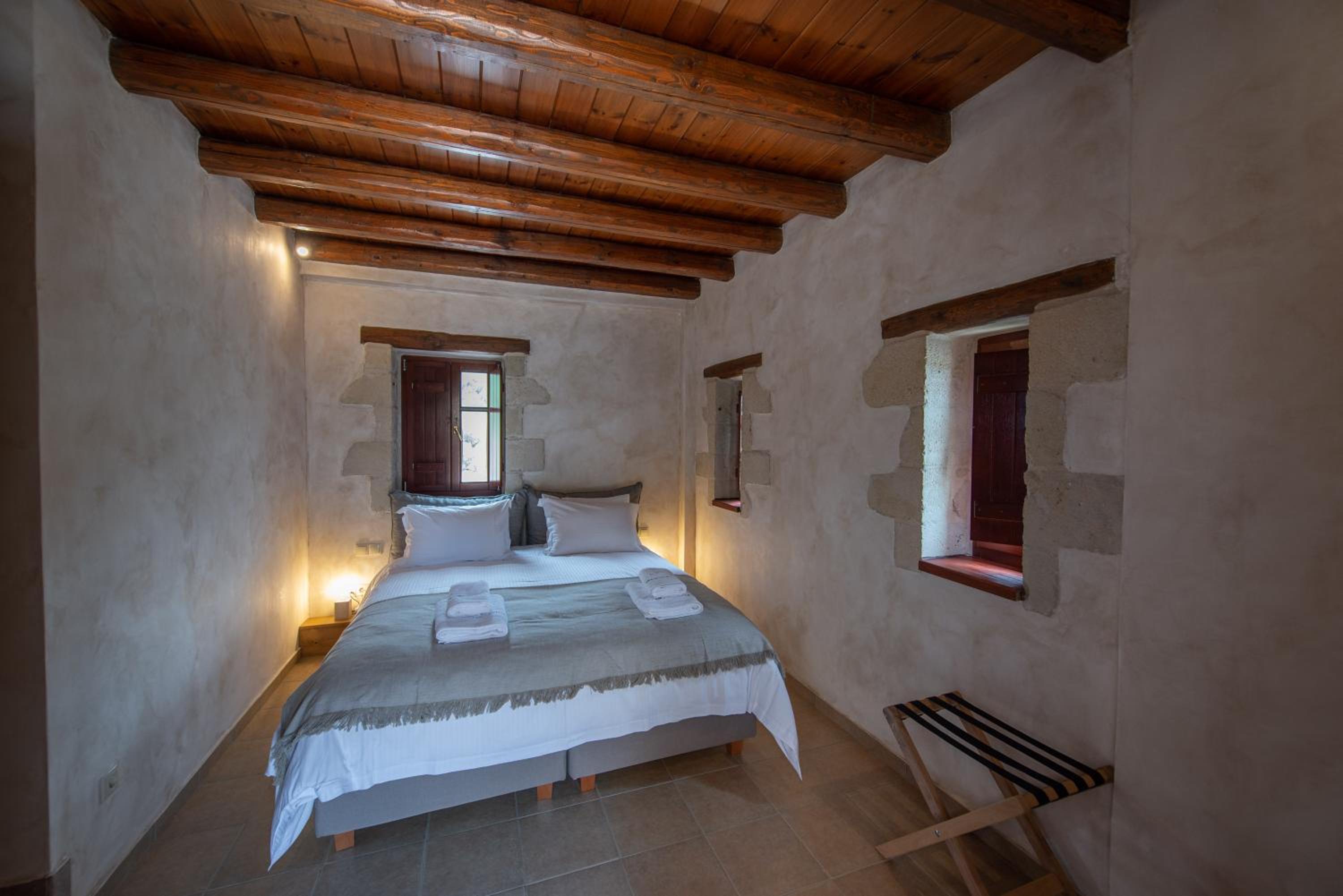 Suite with Sea View - Photo 12