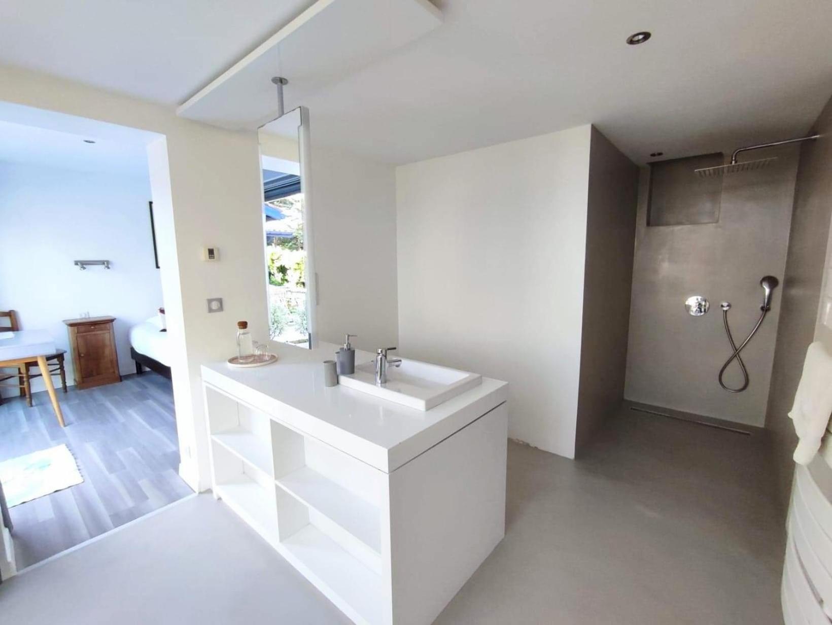 Deluxe Double Room with Sea View photo 2