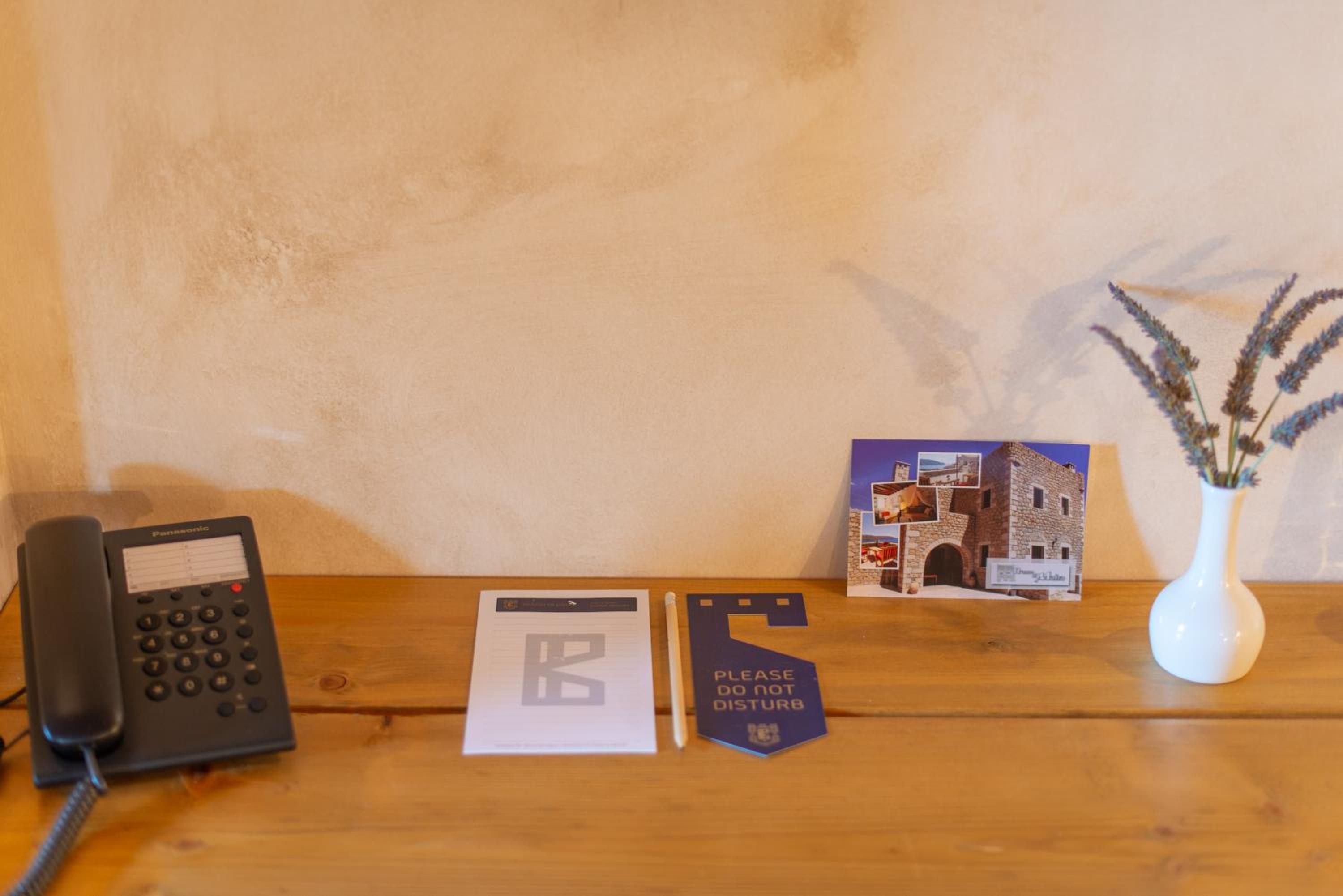 Grand Suite with Sea View - Photo 4