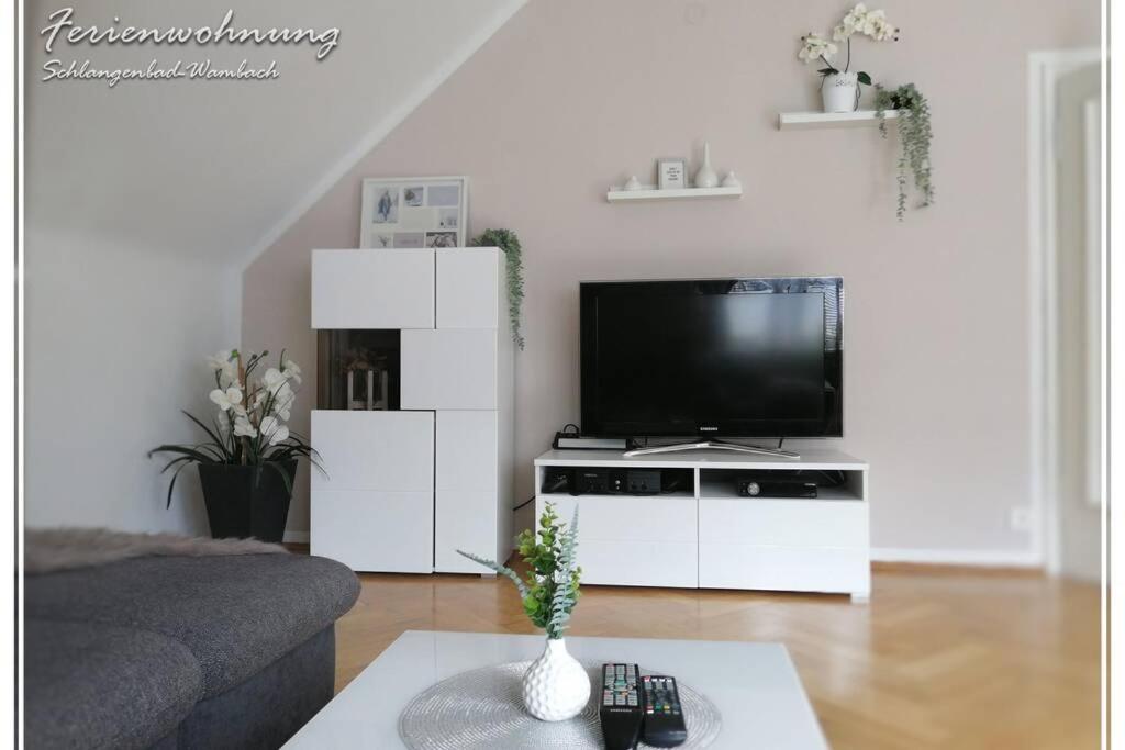 Three-Bedroom Apartment photo 3