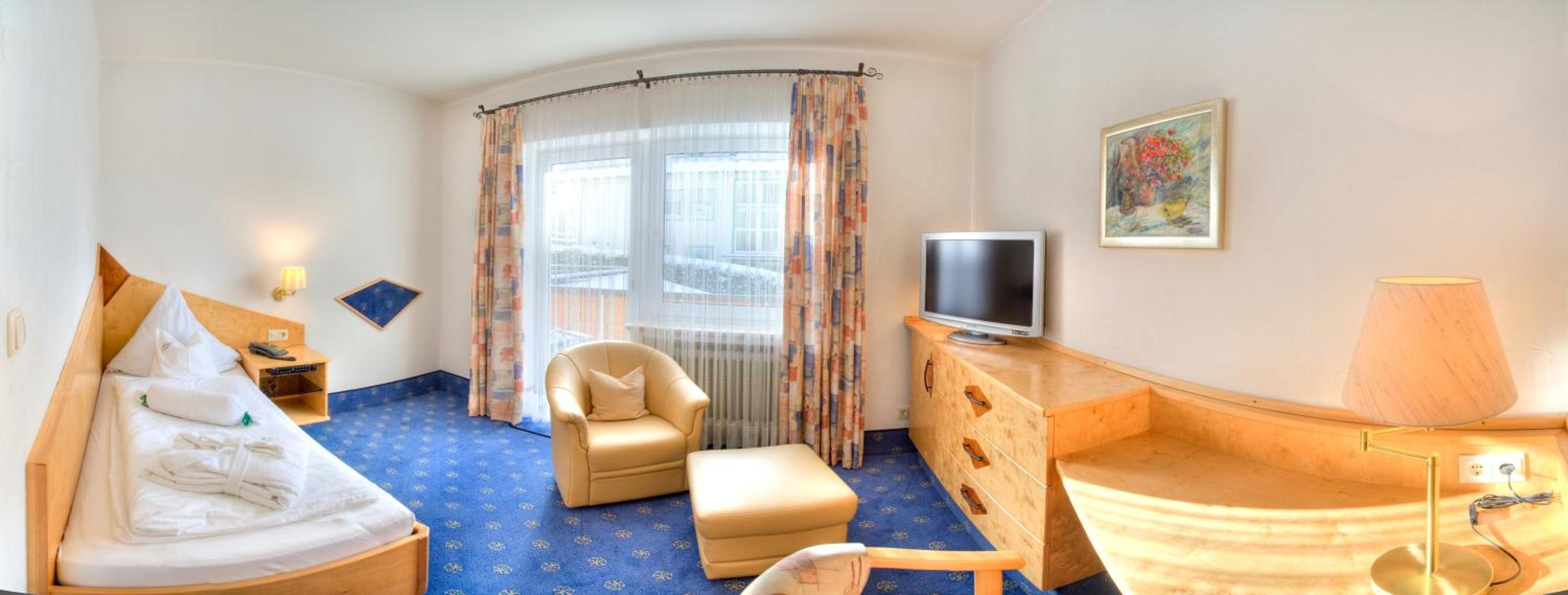 Single Room photo 2