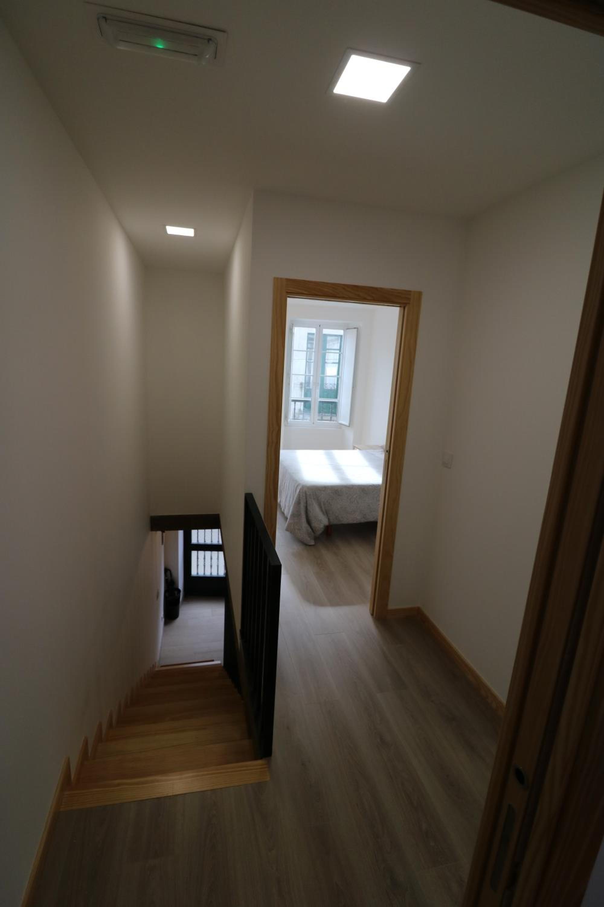 Three-Bedroom Apartment - Photo 26