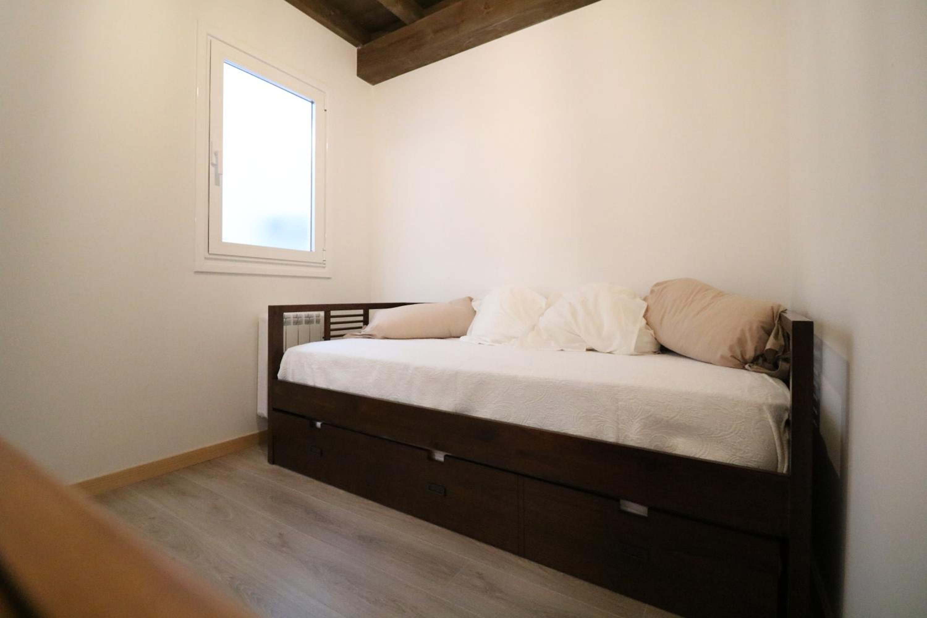 Three-Bedroom Apartment - Photo 8