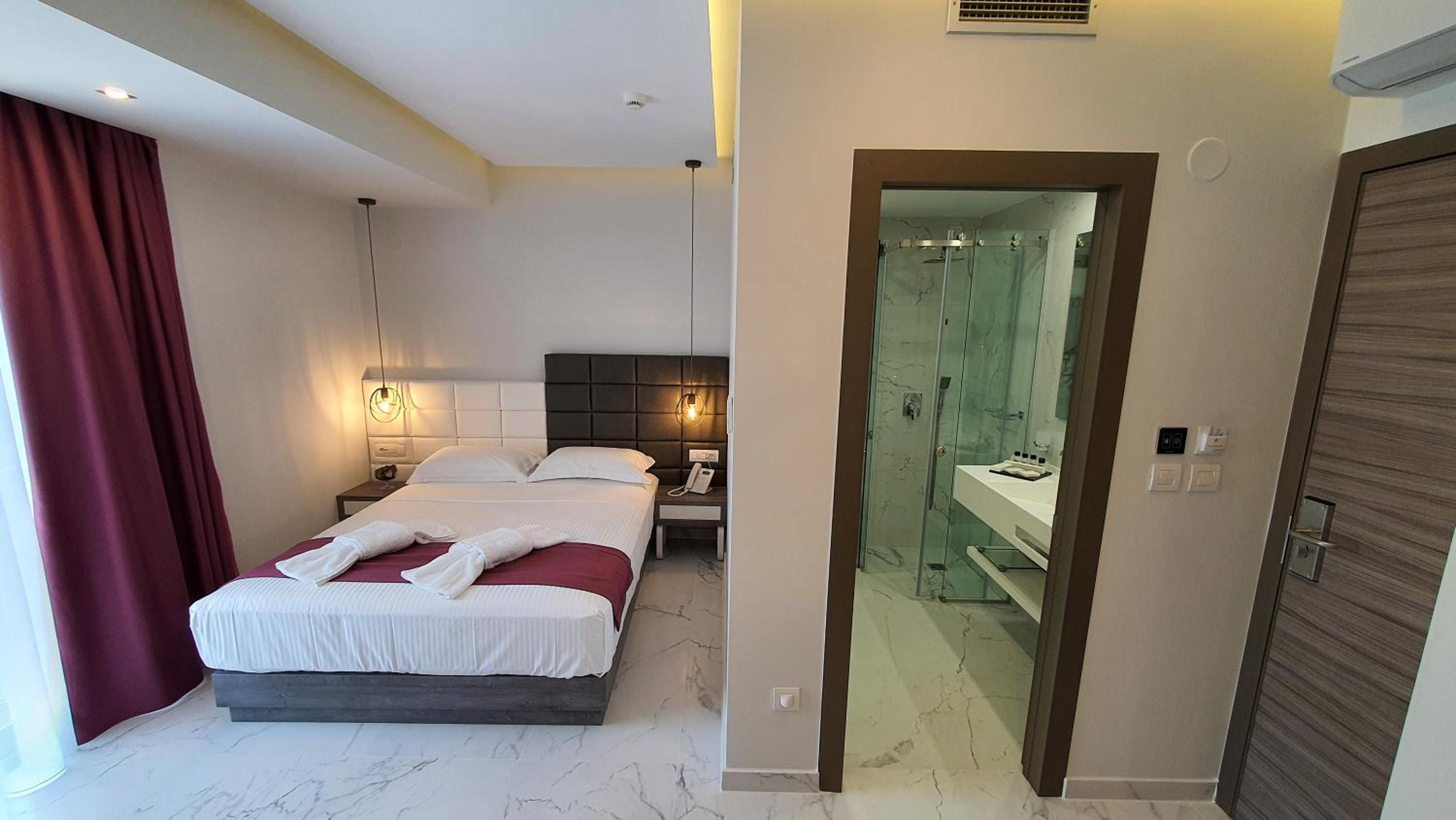 Economy Double Room - Photo 6