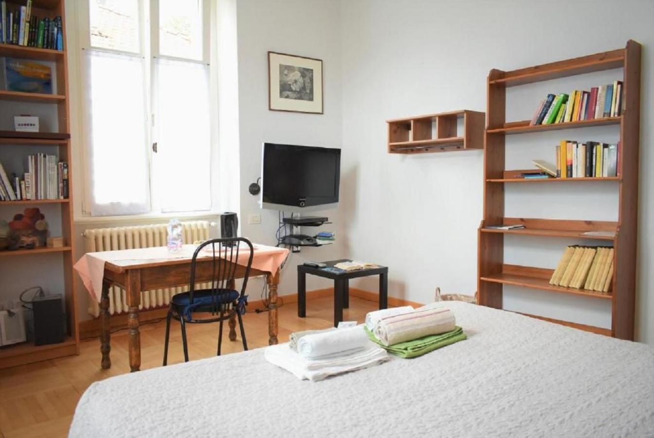 Queen Room with Garden View
