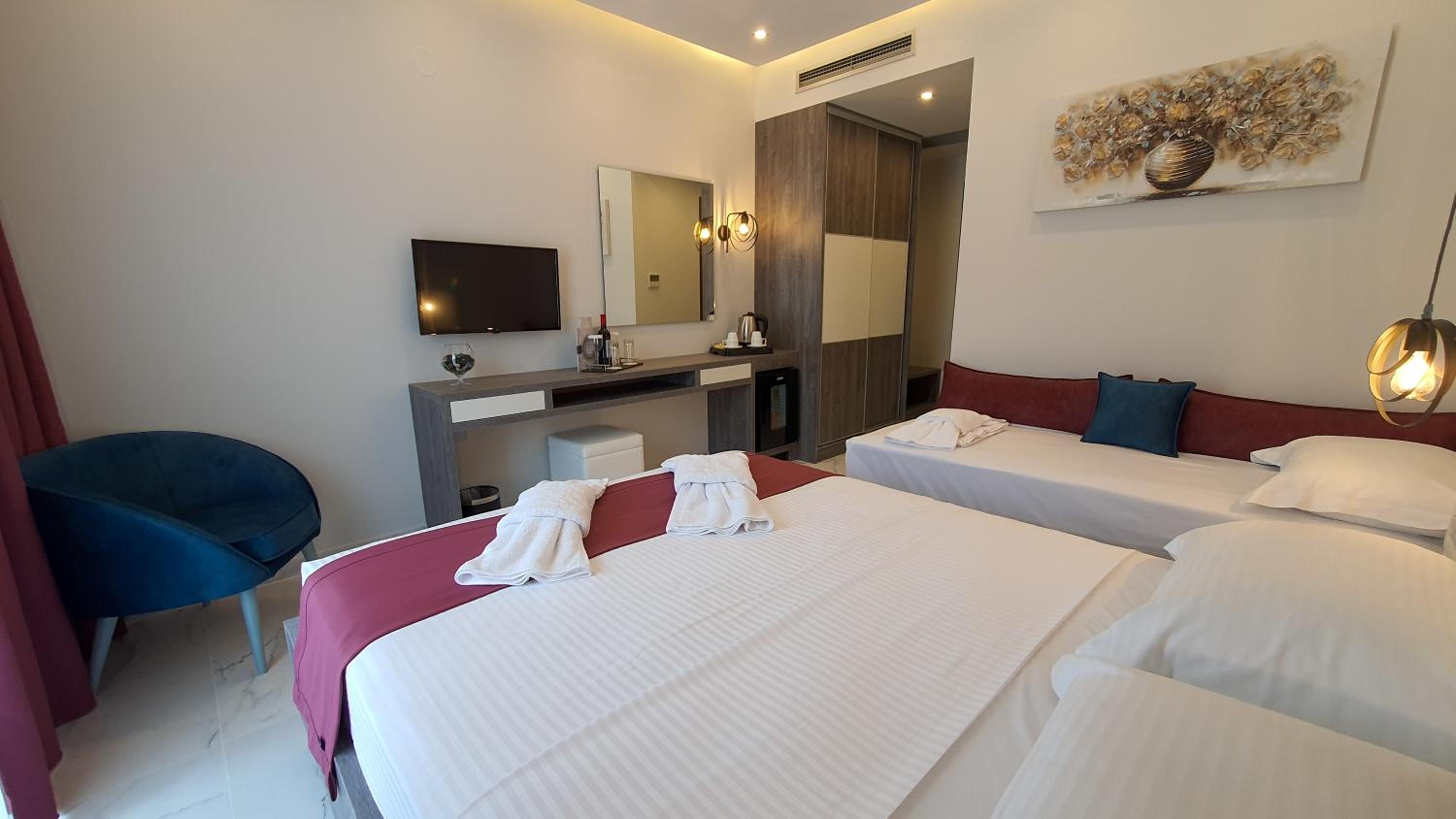 Superior Triple Room - Photo 6