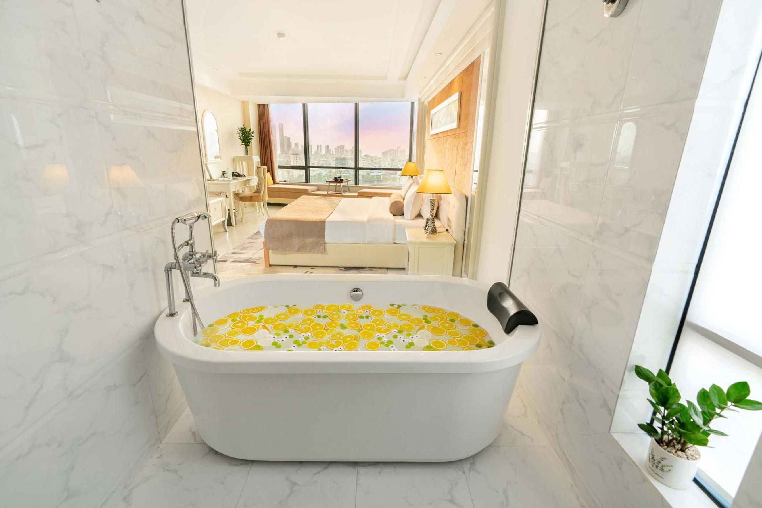 Junior Suite River Front Double Room - Afternoon Tea Included Once Per Stay - Photo 6