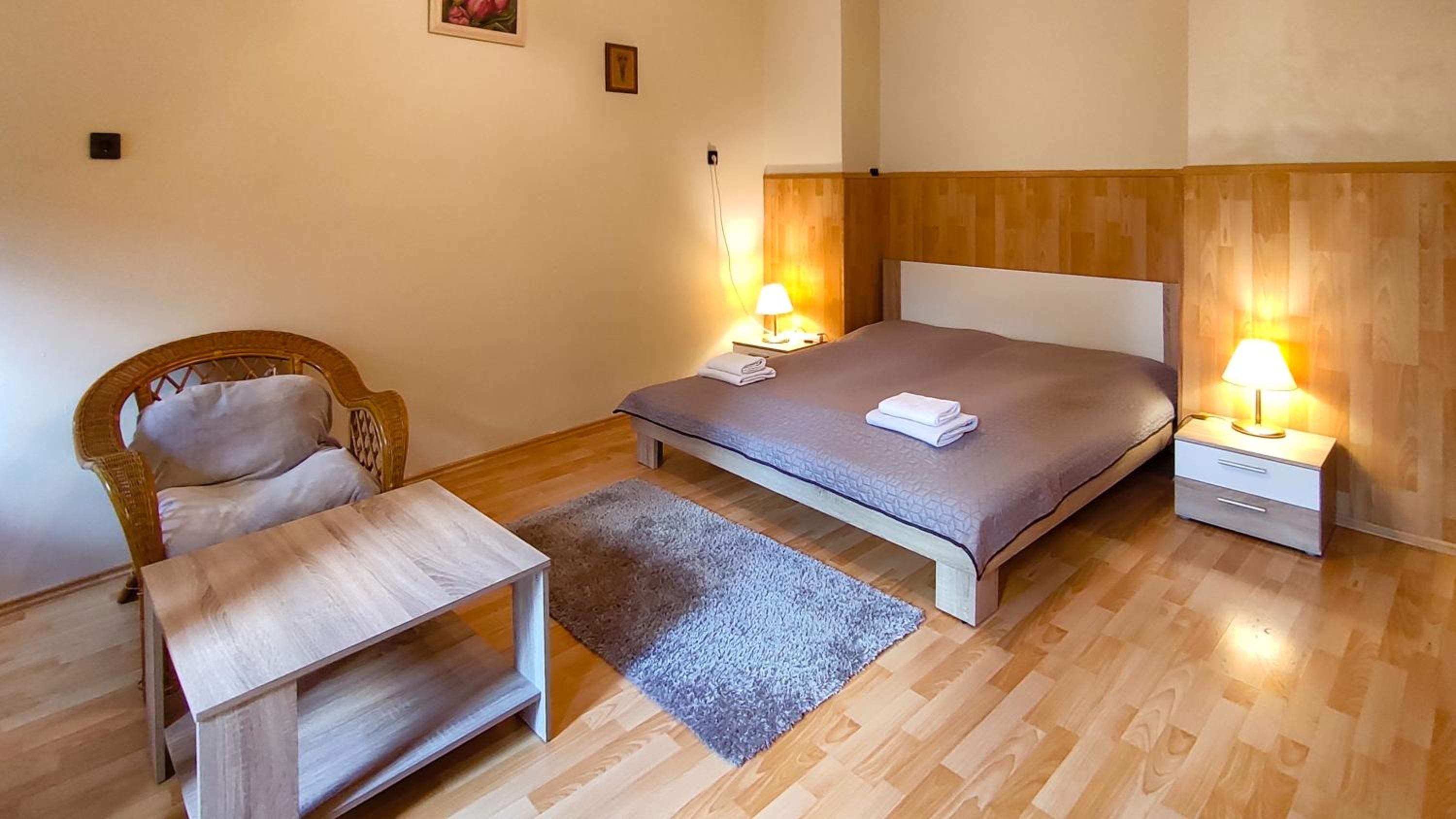 One-Bedroom Apartment (2 Adults) - Photo 6