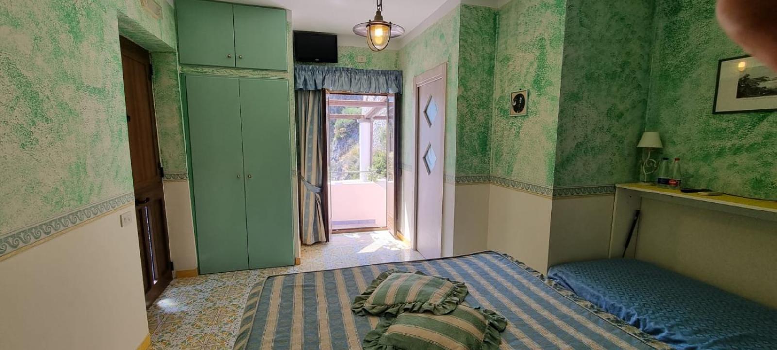 Triple Room photo 3
