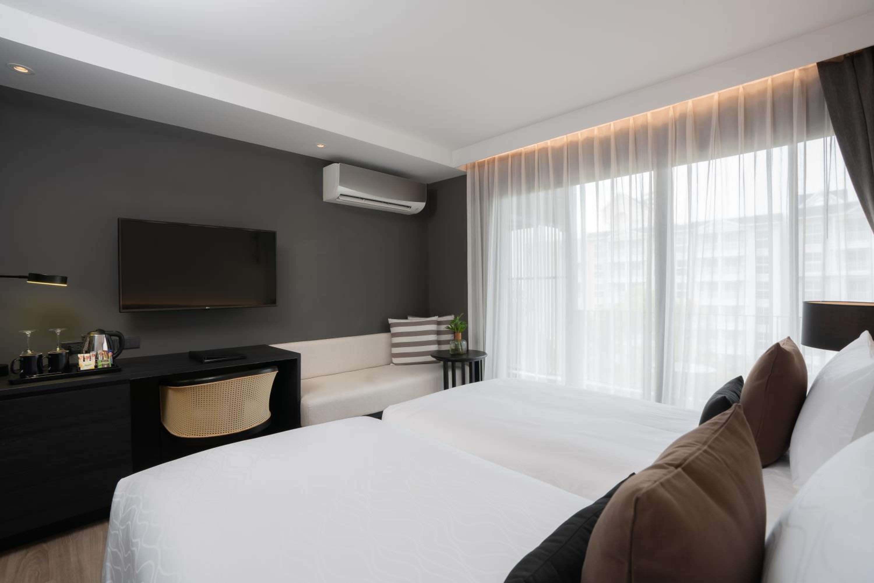 Deluxe Twin Room - Photo 5