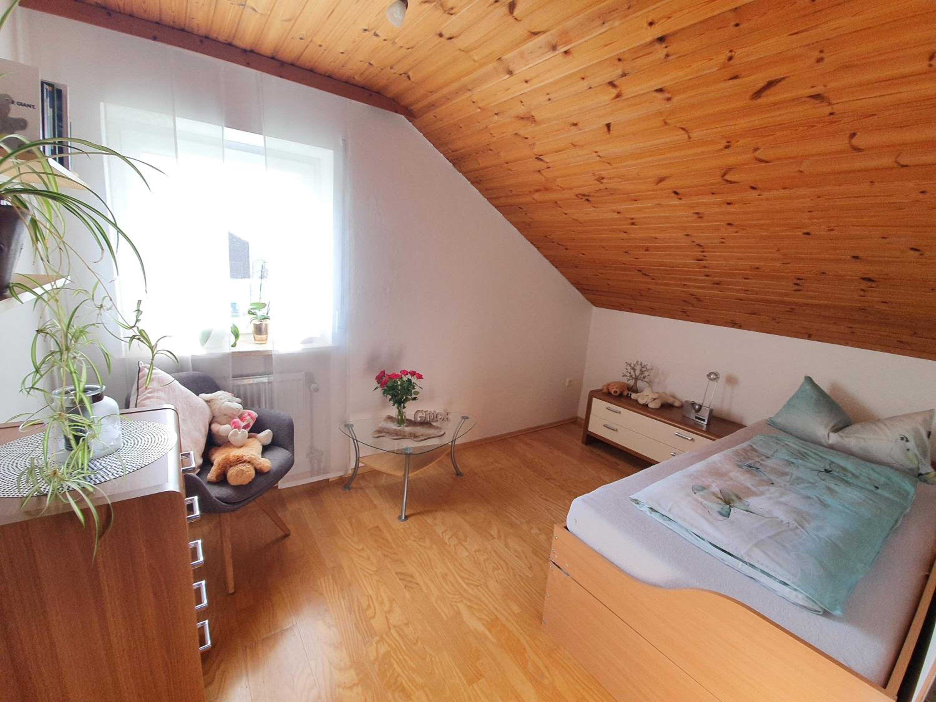 Apartment photo 2