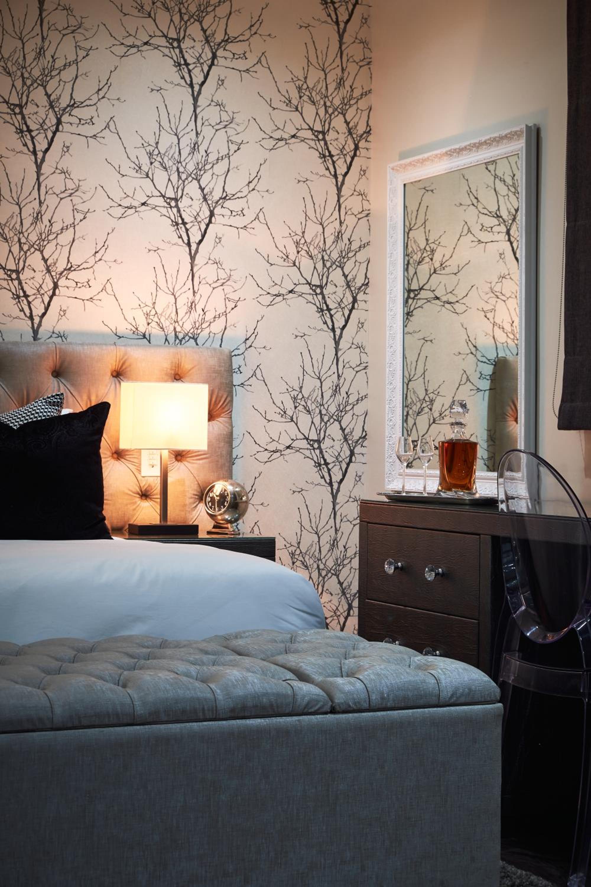 Superior Suite - Photo 8