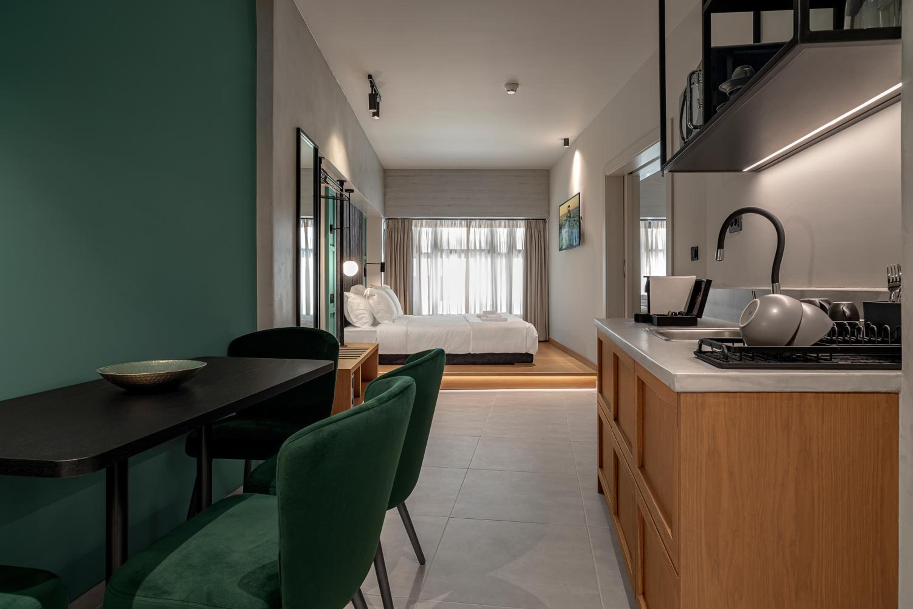 Original Studio - Kitchenette - 4 Person photo 3