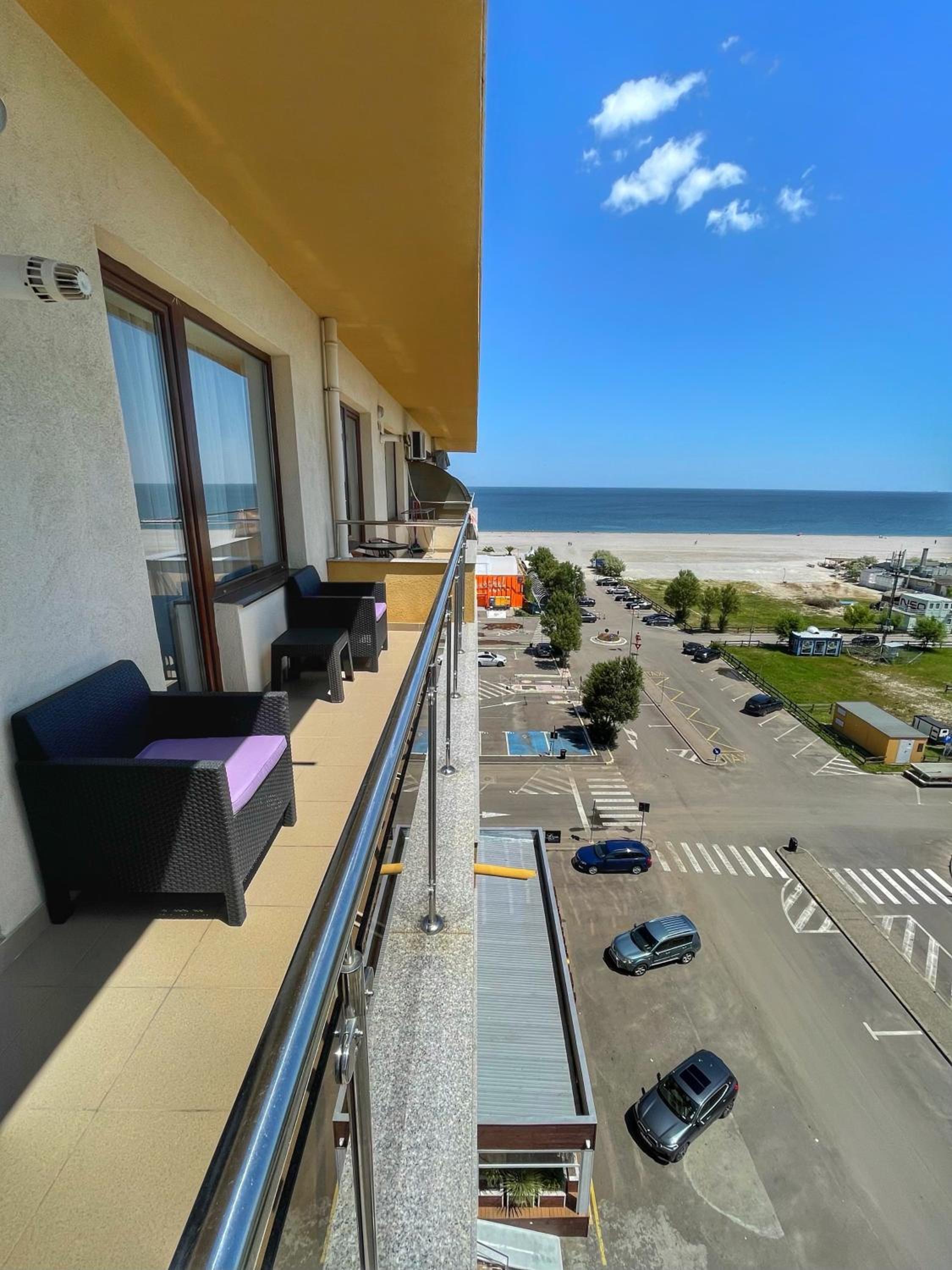 Apartment with Sea View photo 2