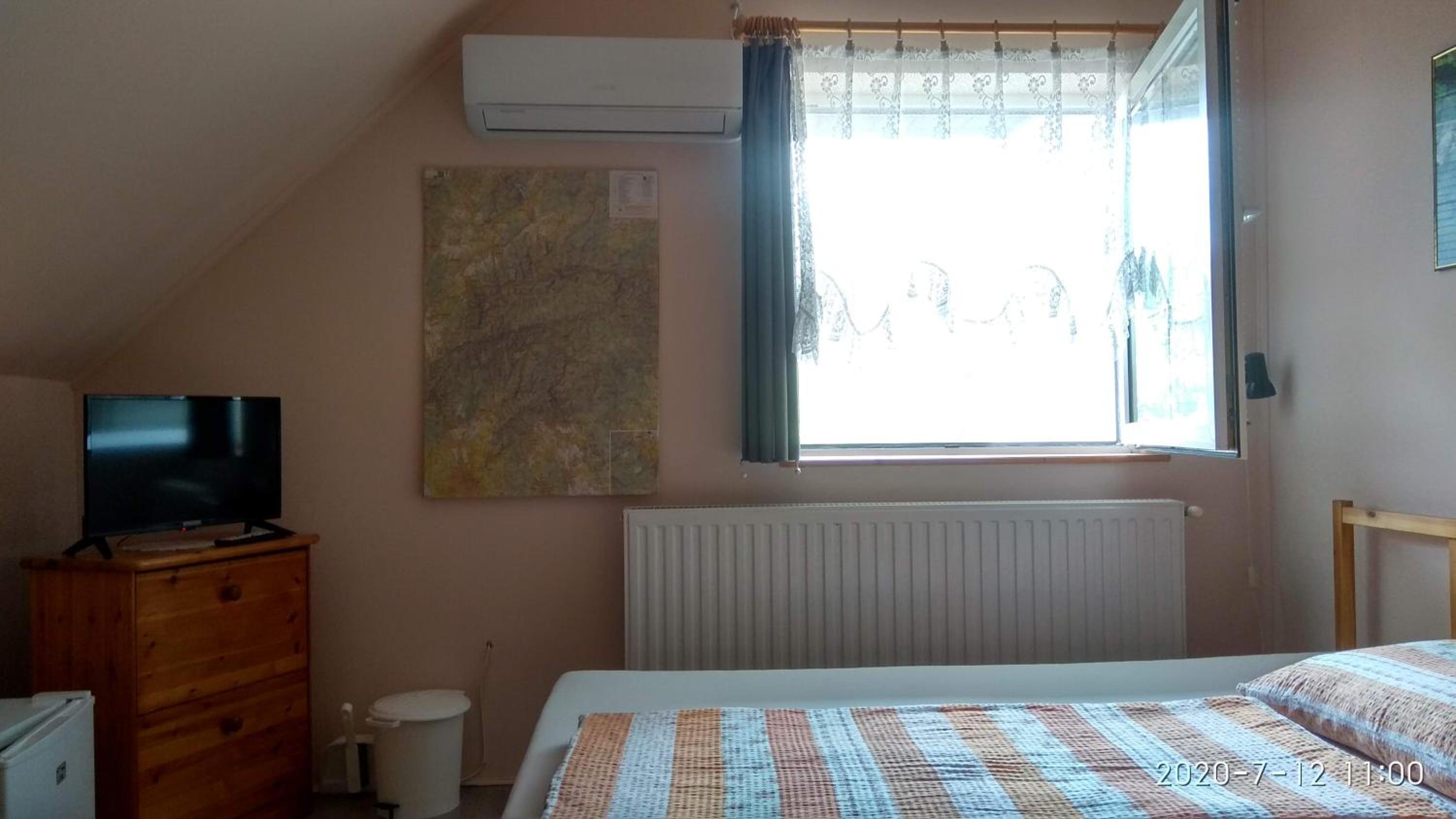 Family Room with Garden View photo 2