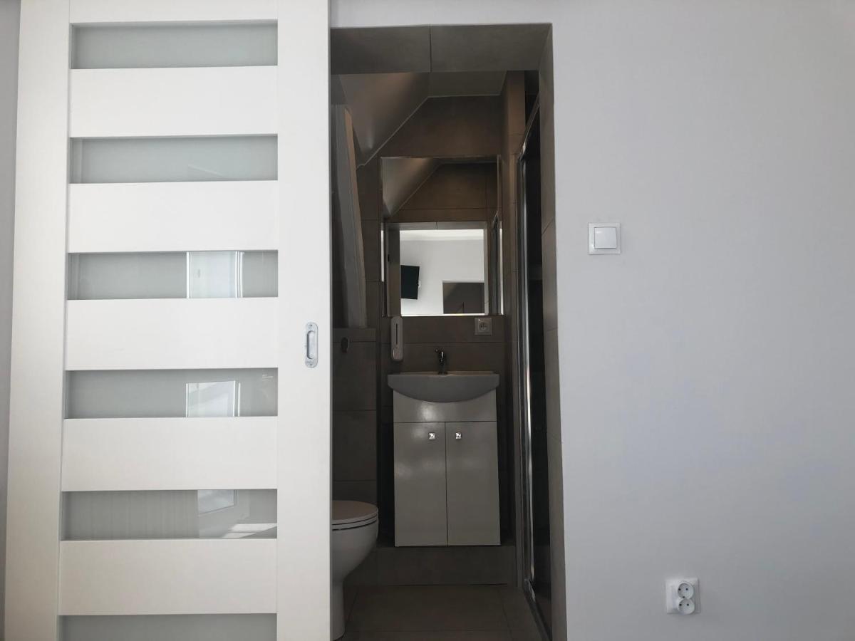 Quadruple Room - Photo 7