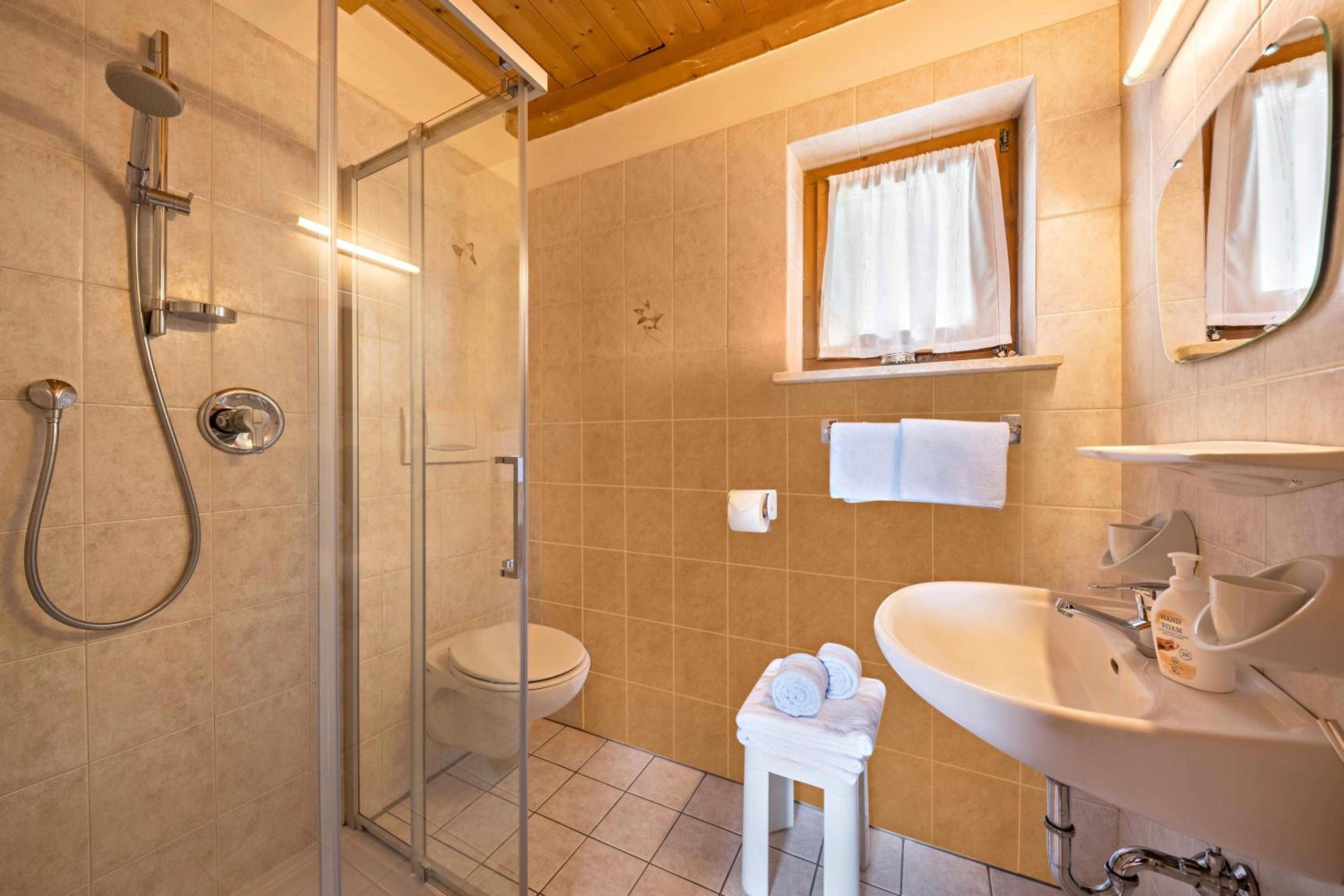 Superior One-Bedroom Apartment with Balcony photo 2