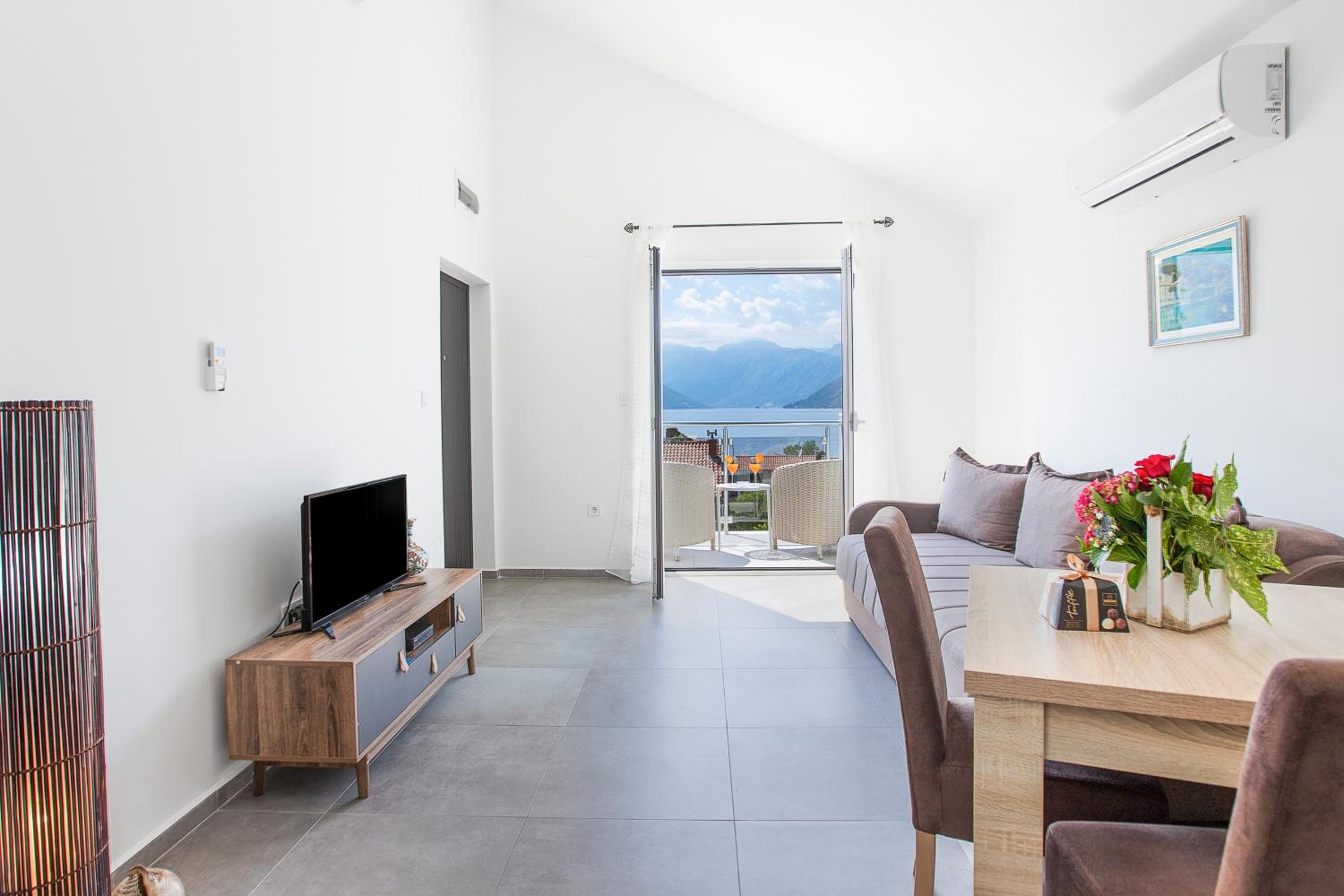Apartment with Sea View
