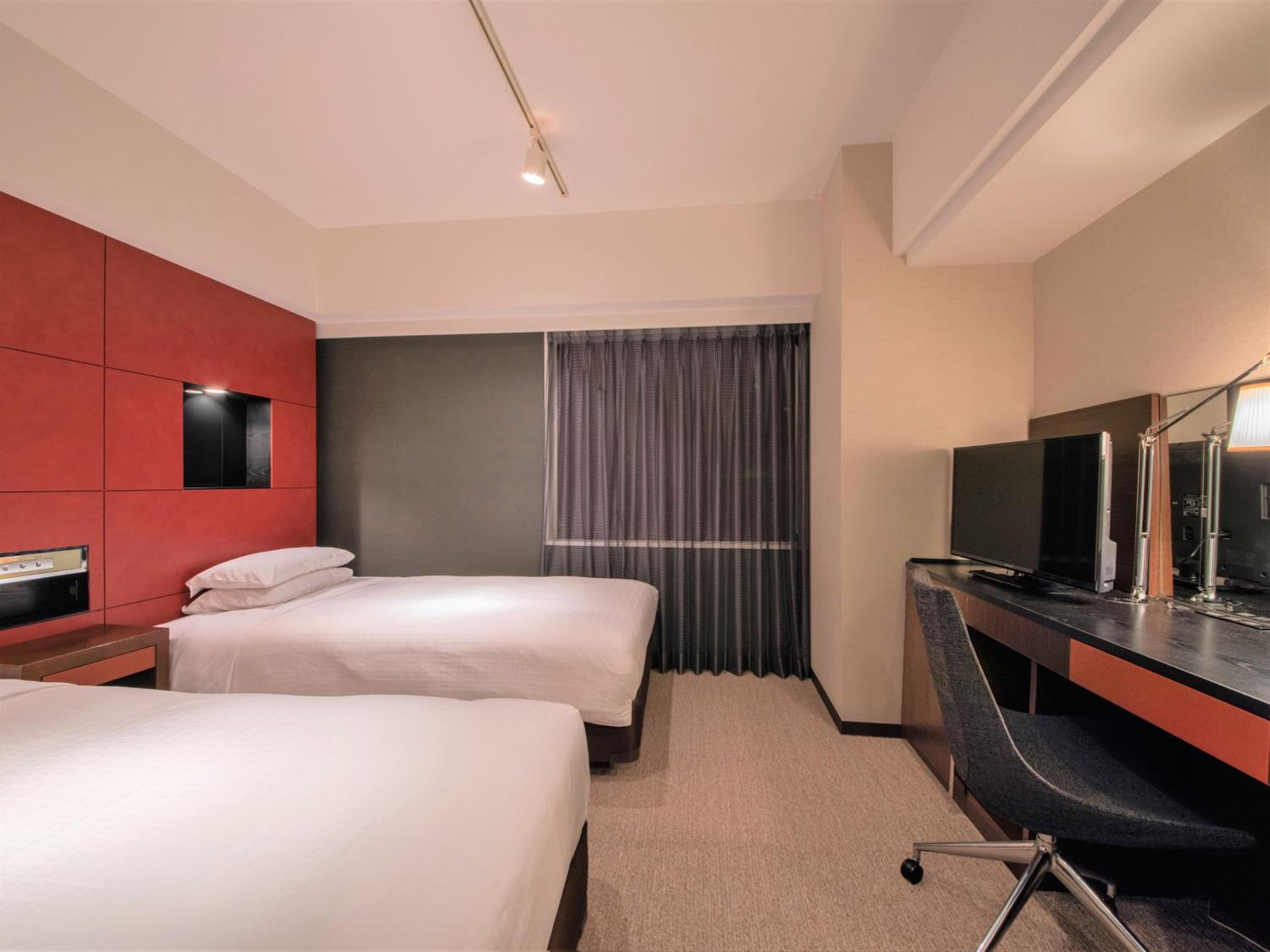 Twin Room - Smoking - Photo 1