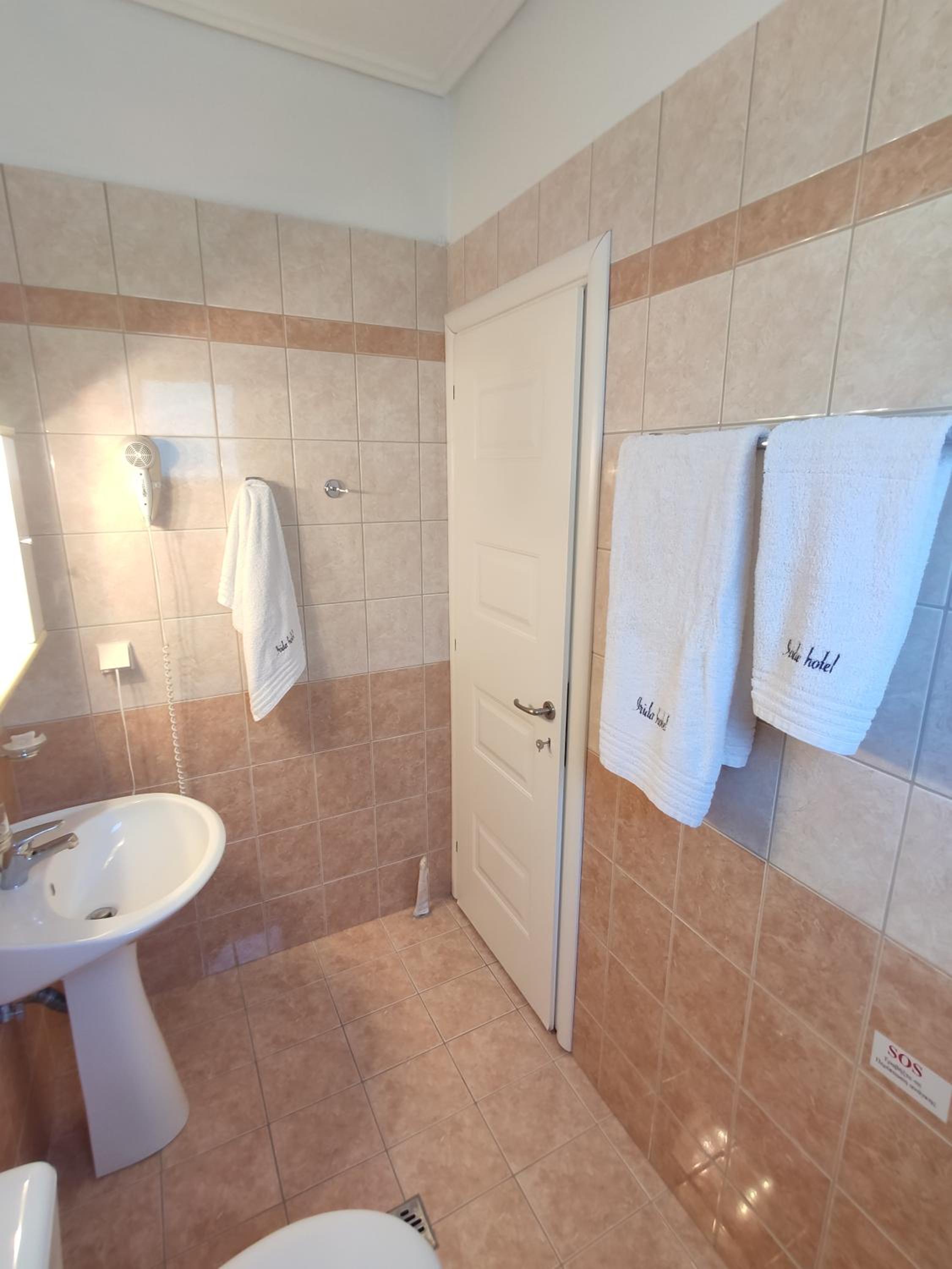 Studio with Sea View (2 Adults) - Photo 10