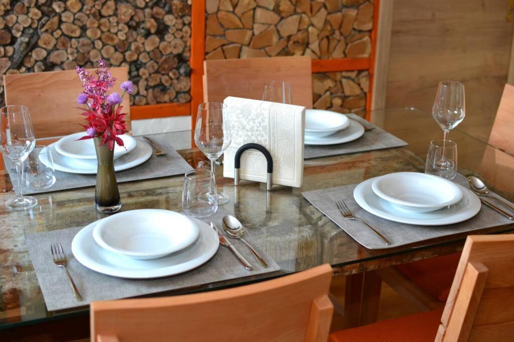 Three-Bedroom Apartment - Photo 8