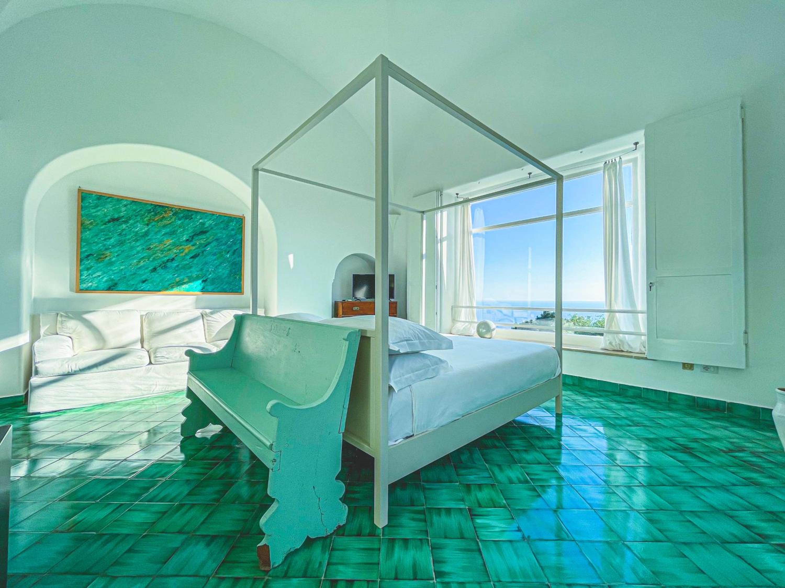 Queen Room with Sea View