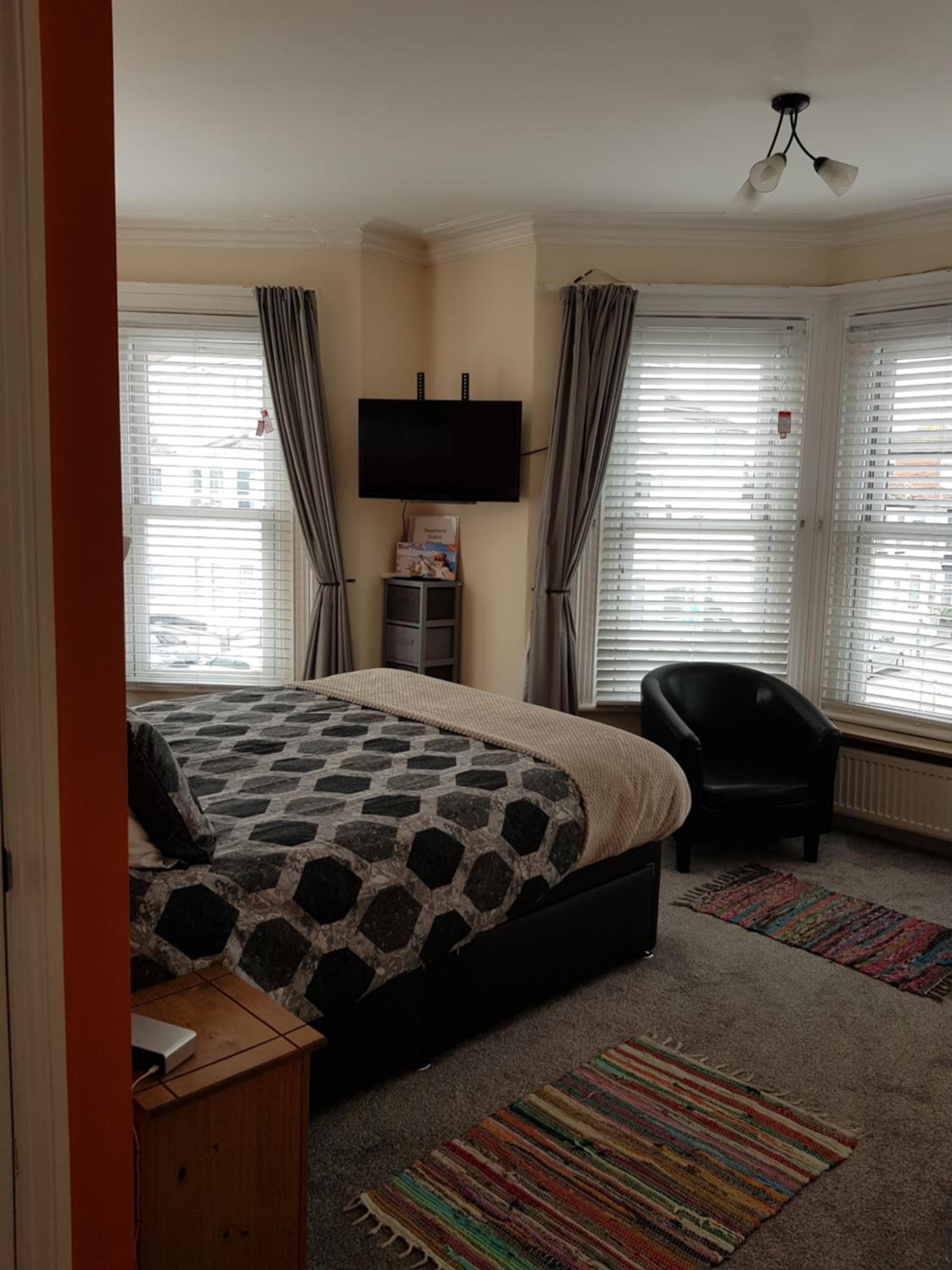 Standard Family Room - Photo 12