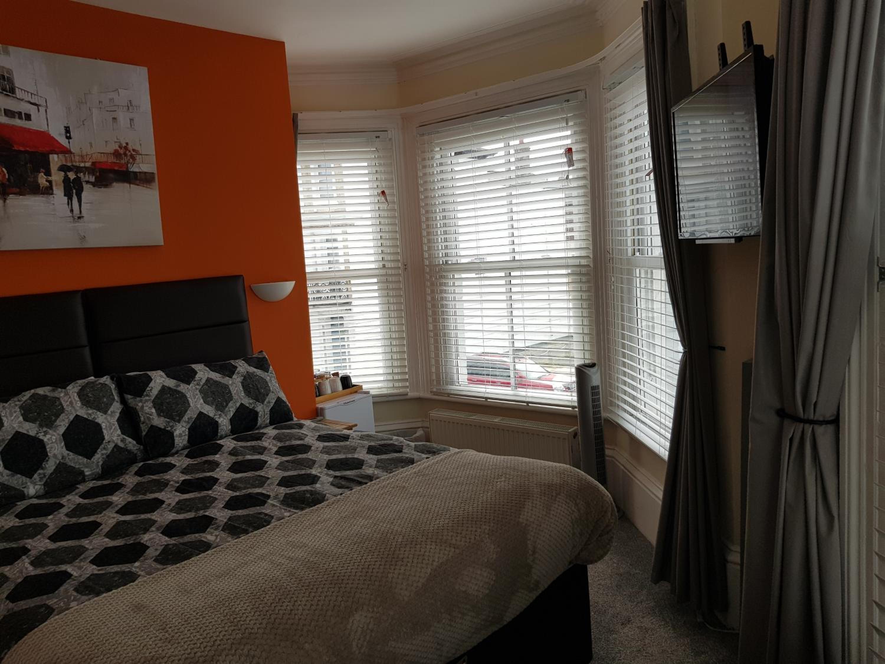 Standard Family Room - Photo 11