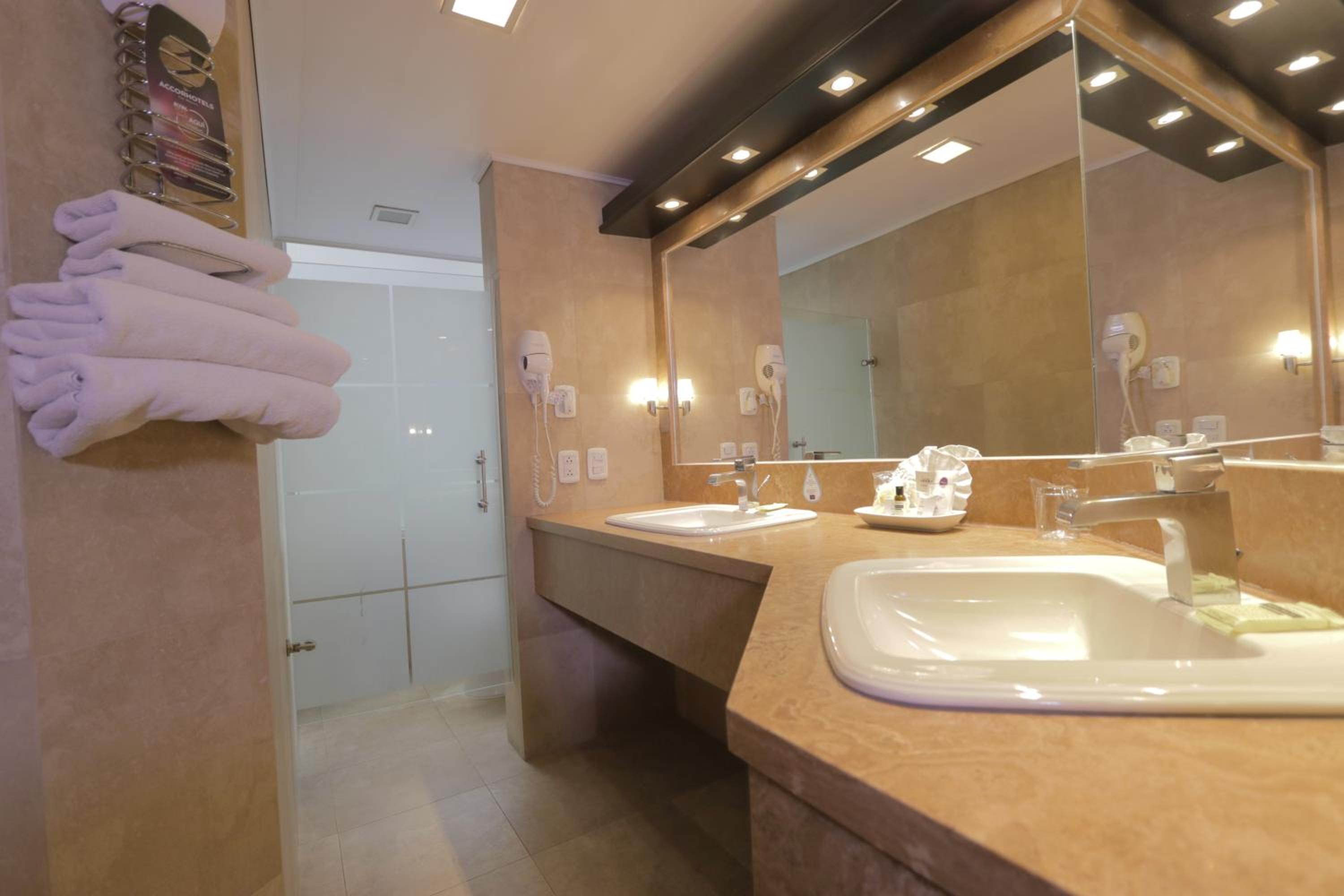 Deluxe Twin Room - Photo 3