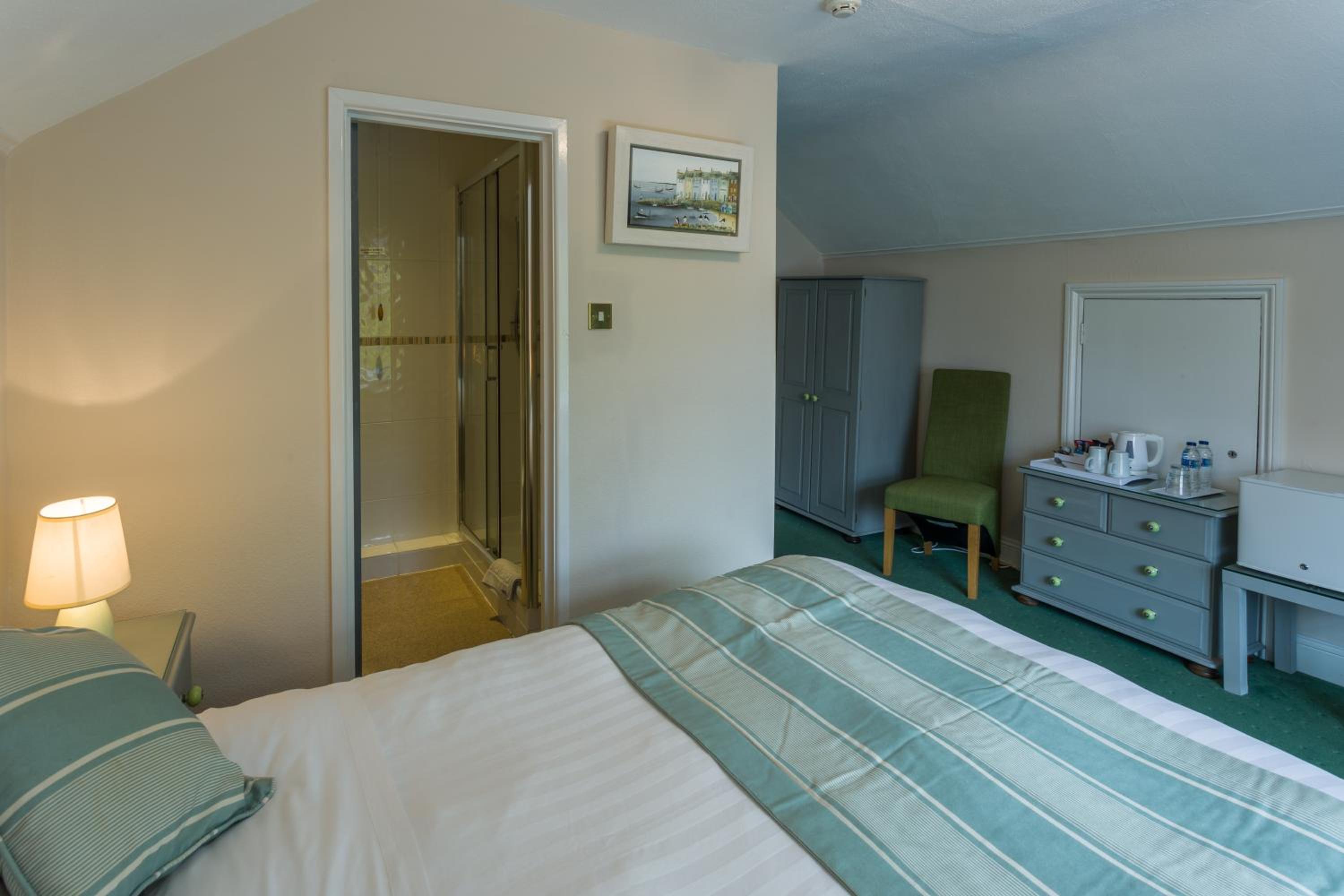 Double Room - Photo 15