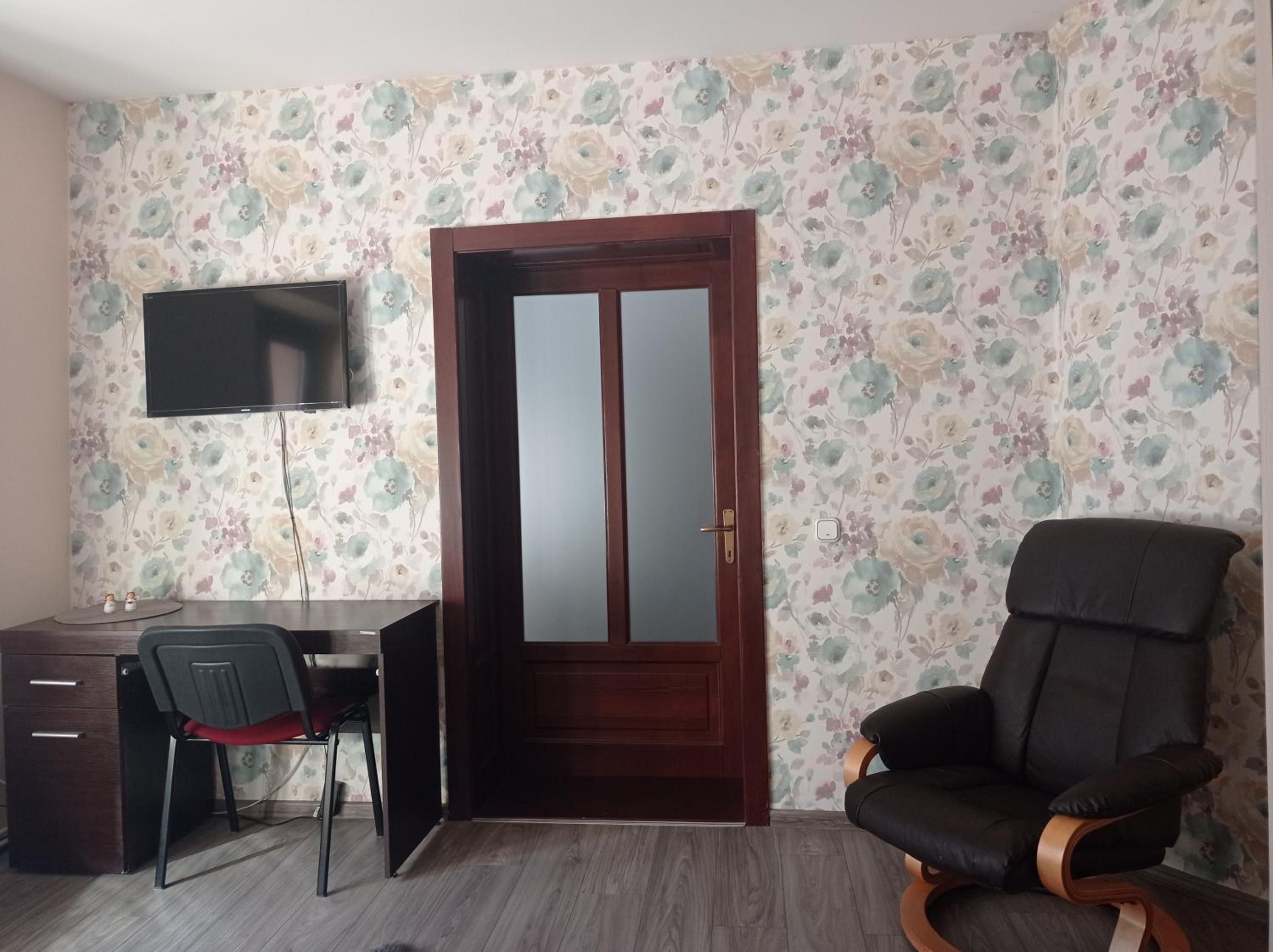 Apartment - Photo 3