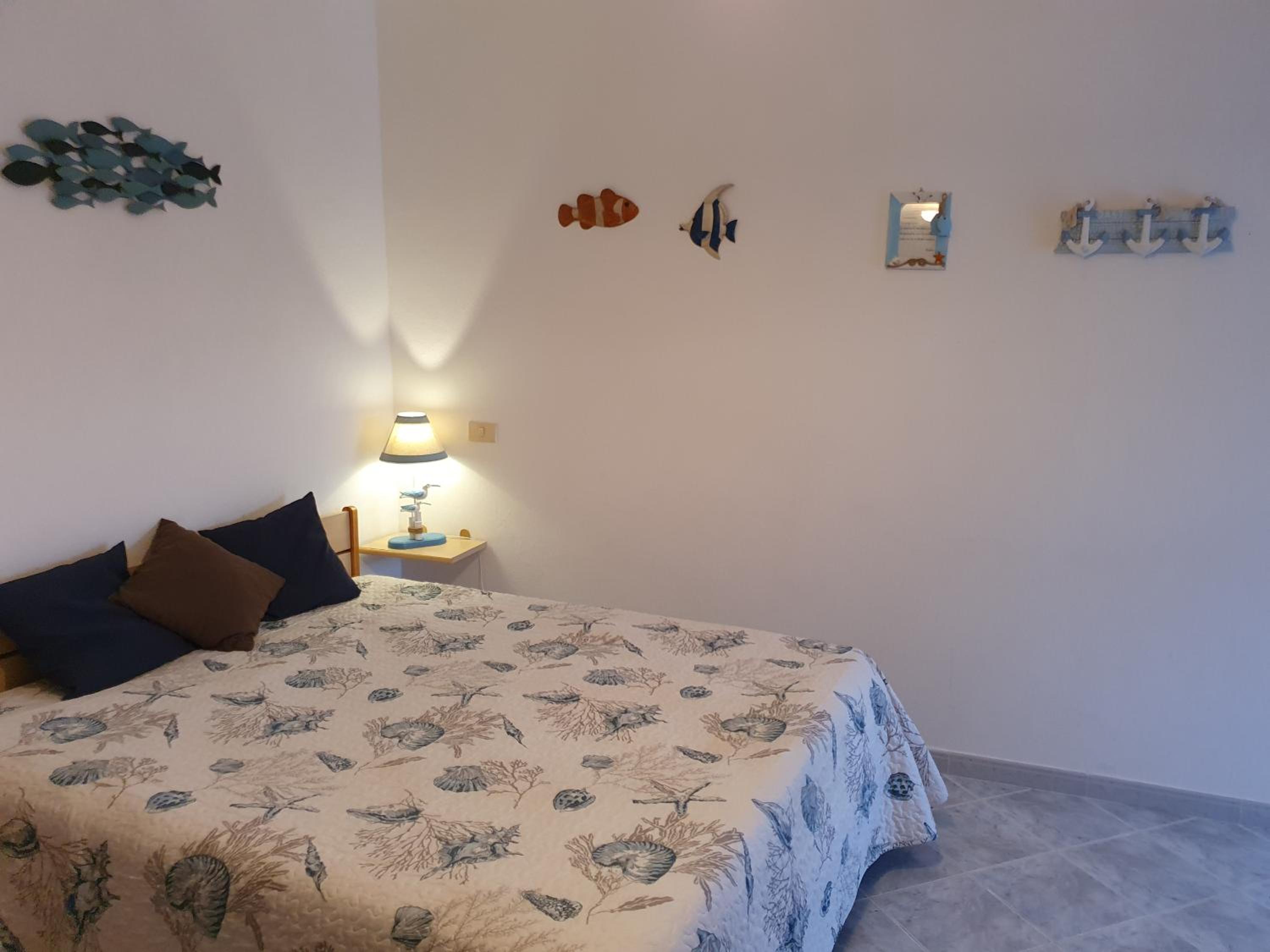 One-Bedroom House photo 1