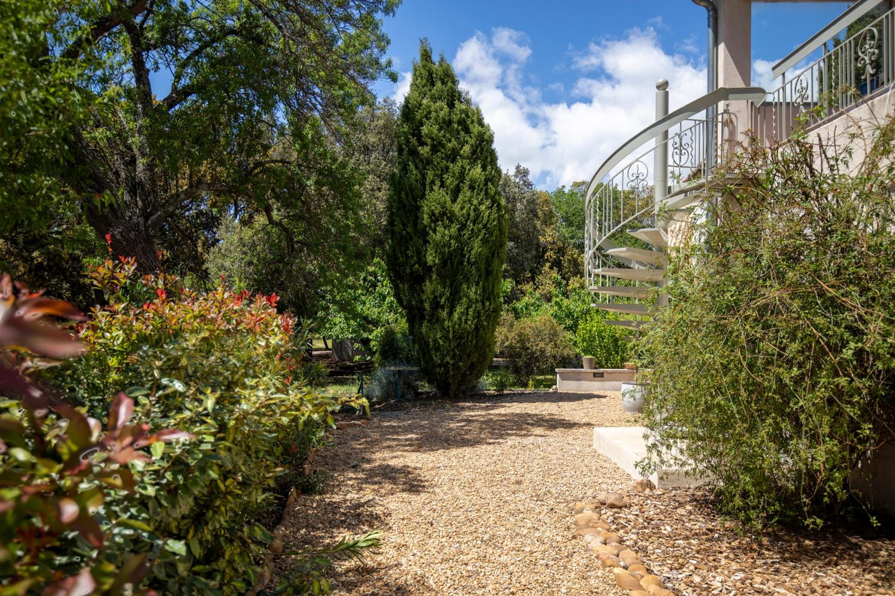 Double Room with Garden View - Photo 28