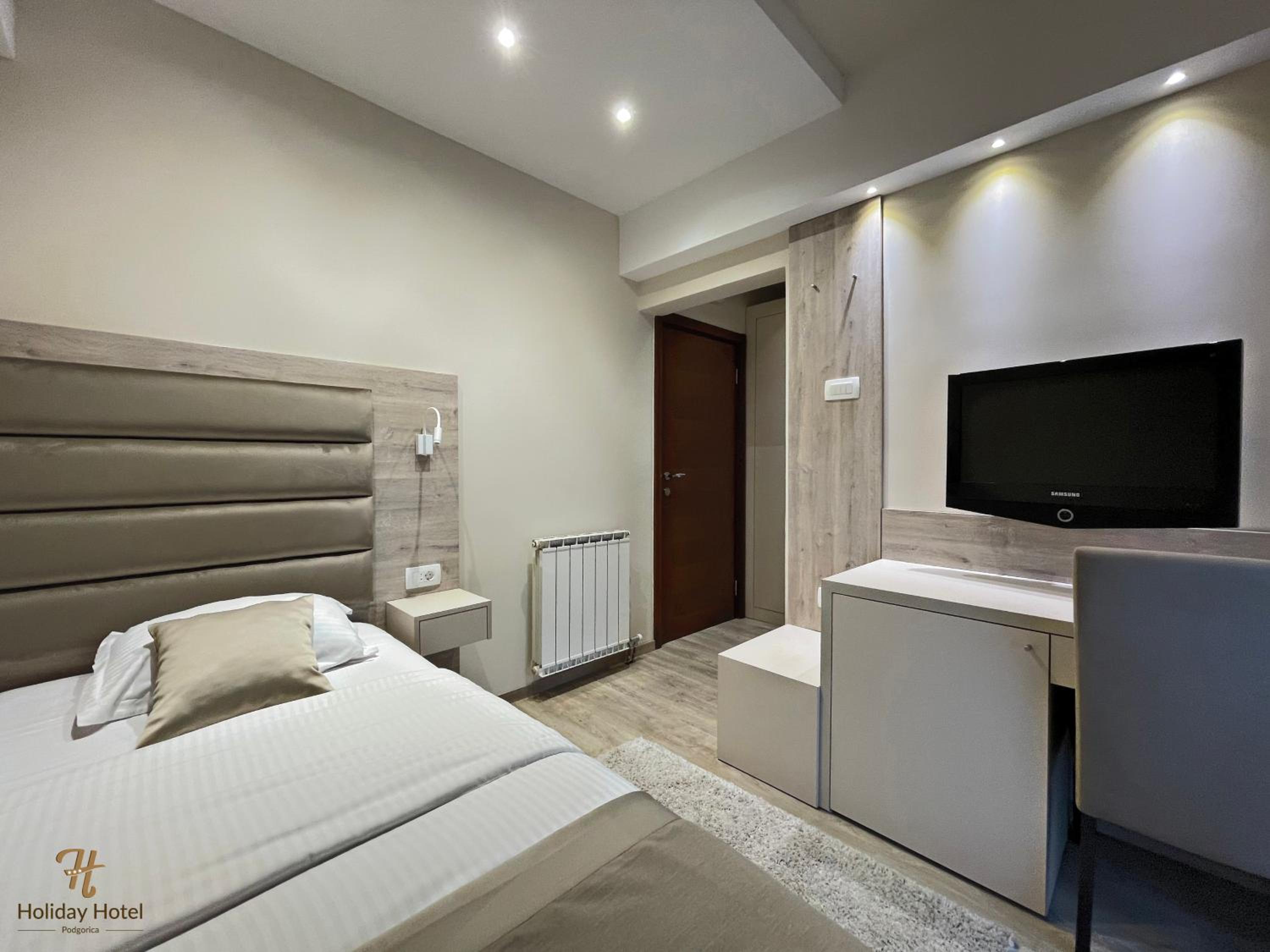 Single Room photo 3