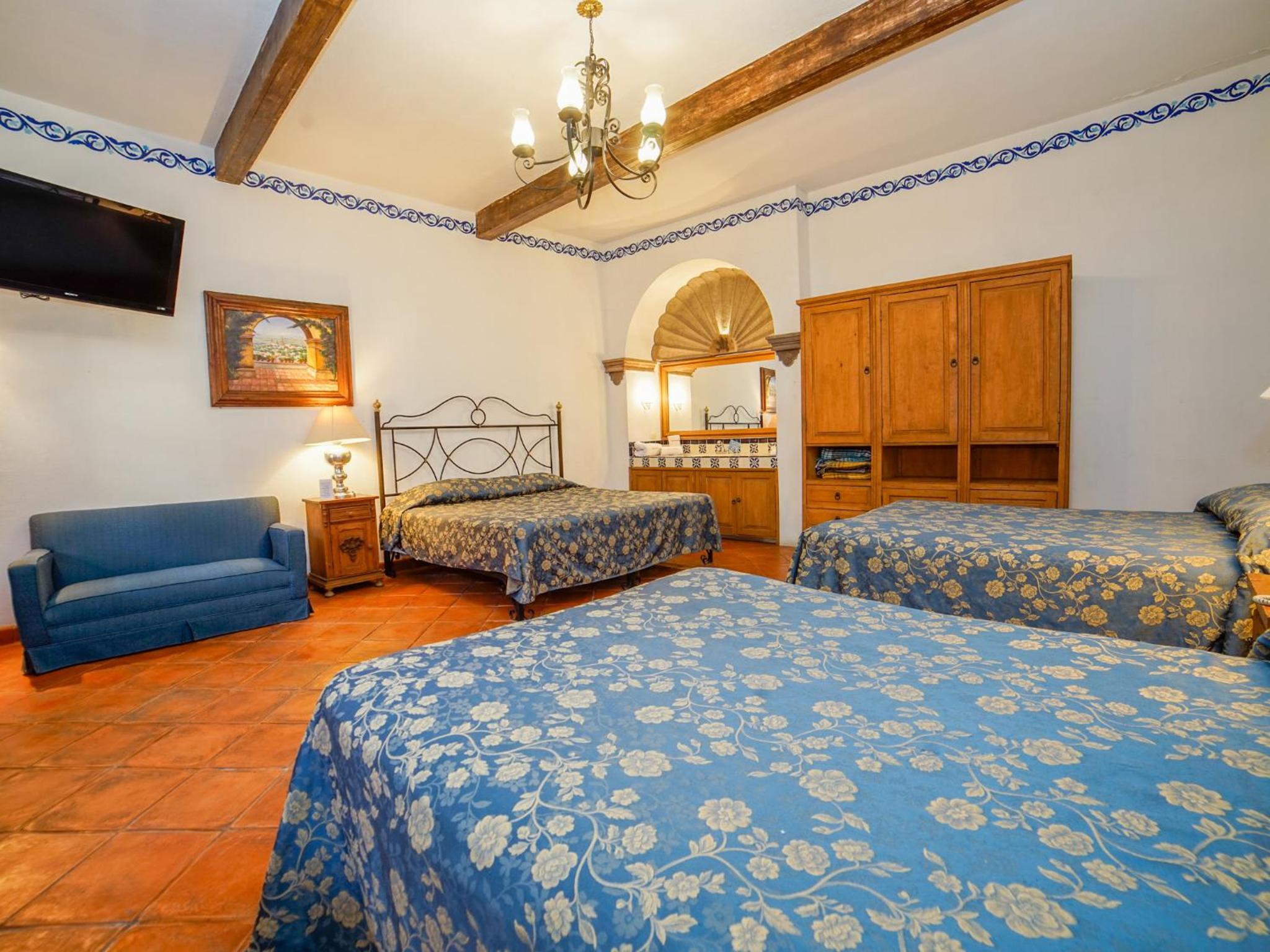 Basic Triple Room