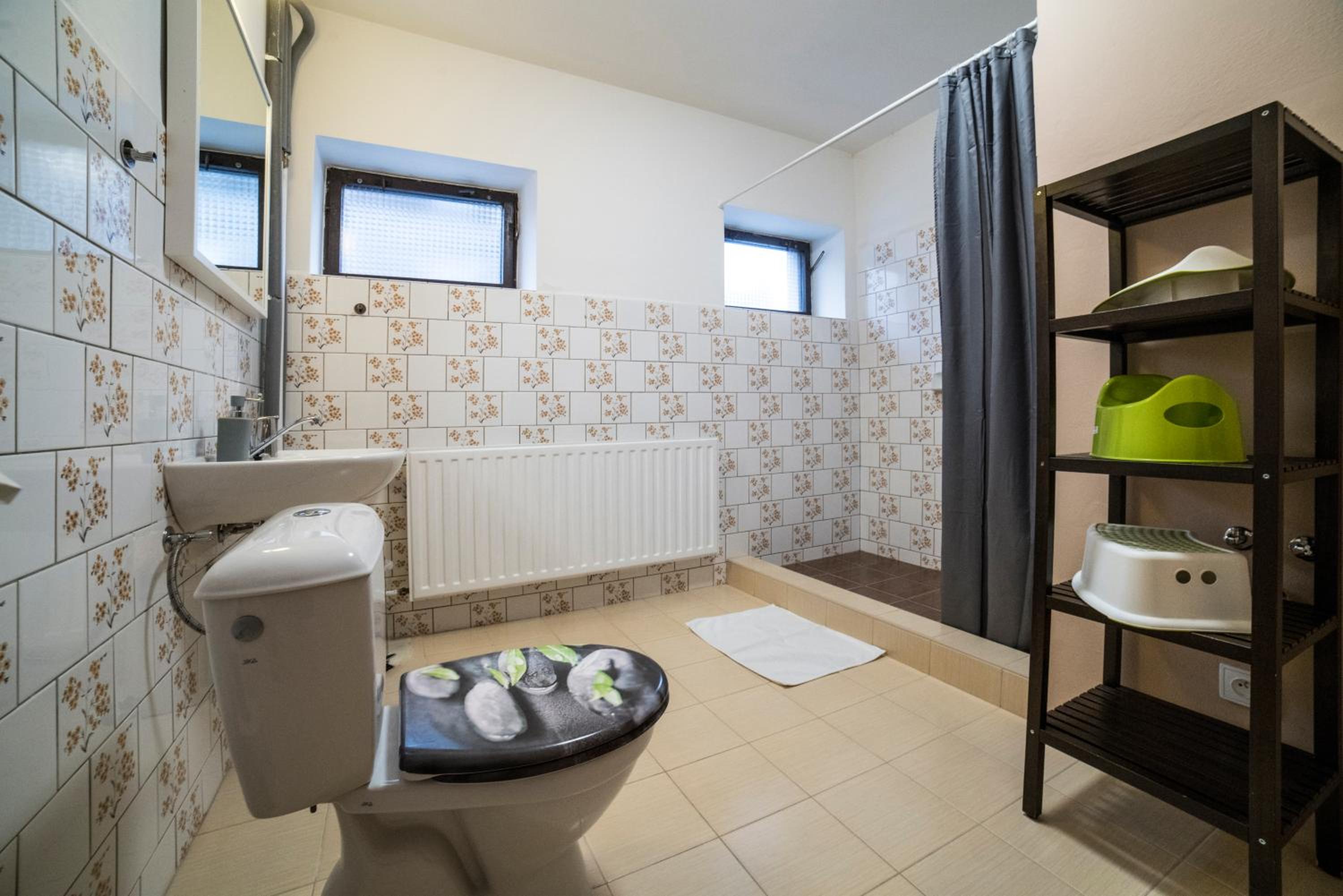 Quadruple Room with Bathroom photo 3
