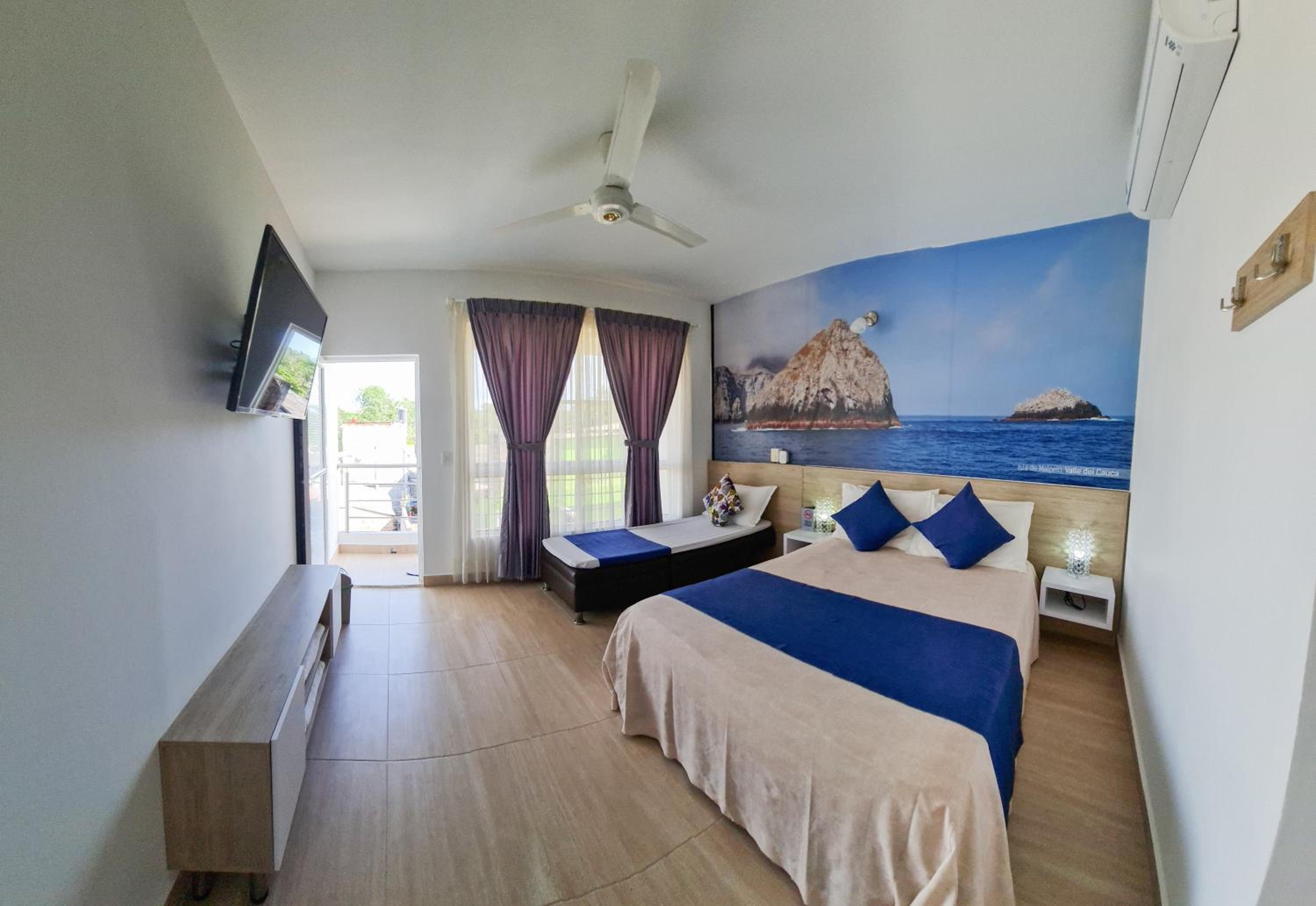 Double Room with Extra Bed photo 1