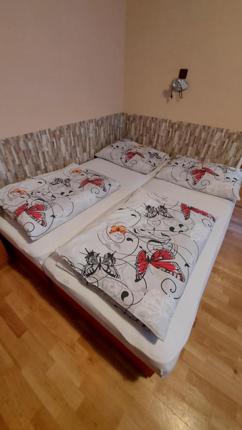 Quadruple Room with Balcony photo 1