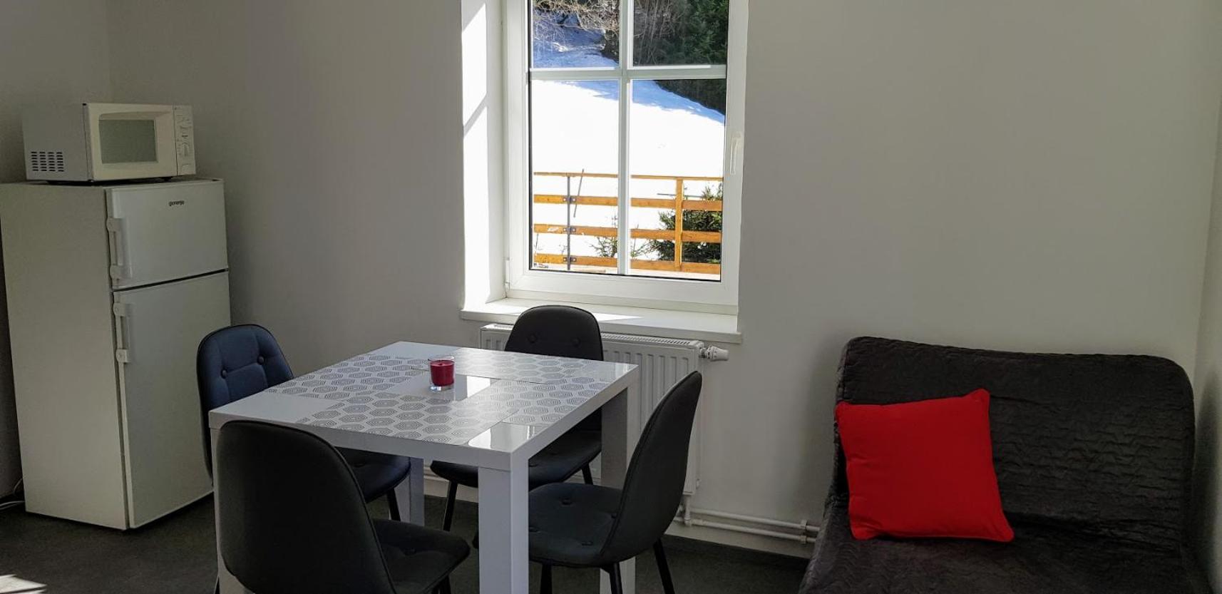 Apartment with Terrace photo 3