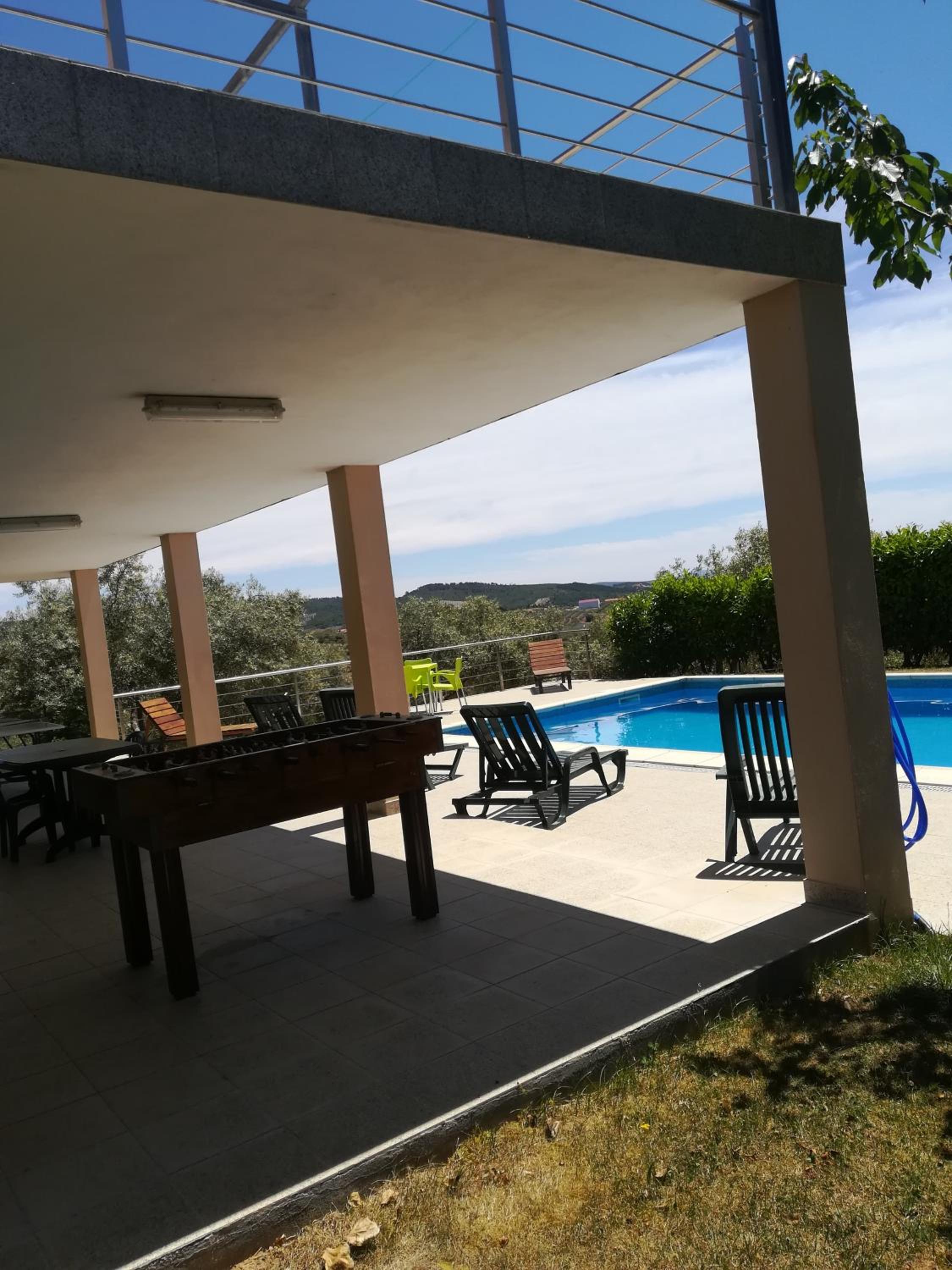 Six-Bedroom House - Photo 15