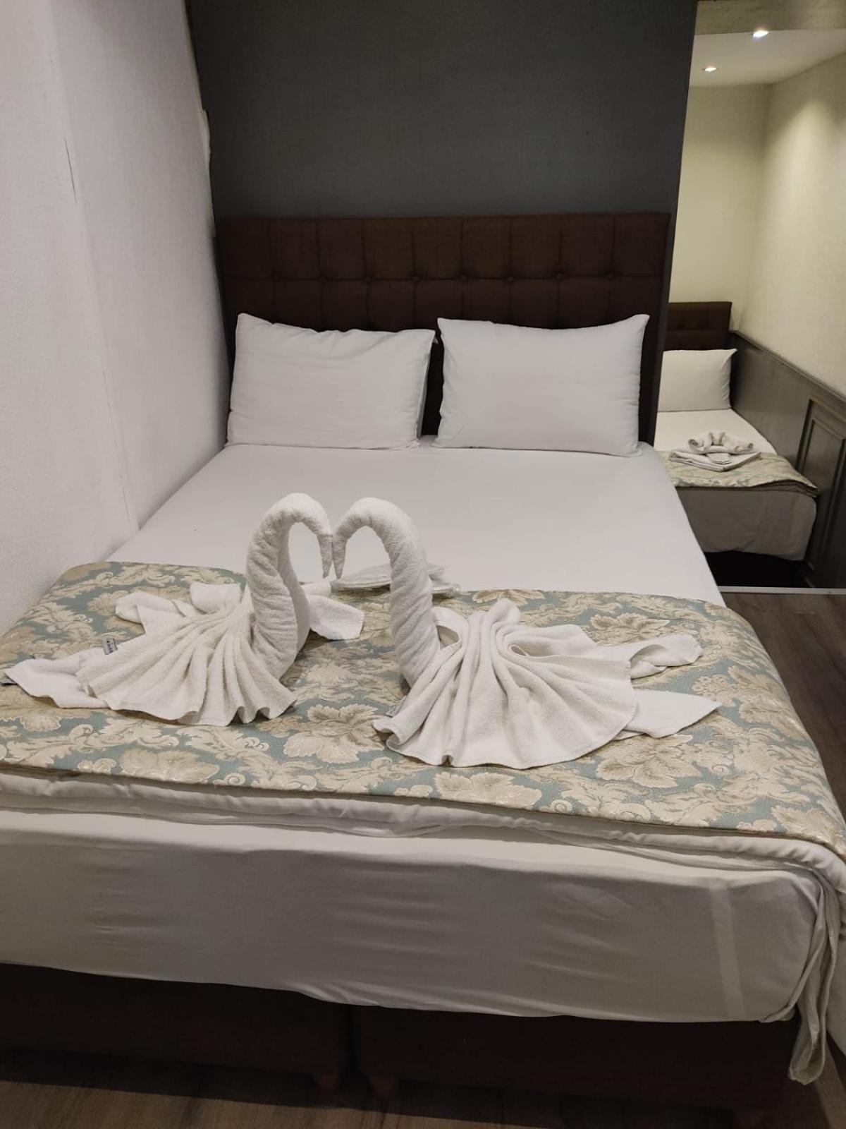Quadruple Room with Balcony photo 1