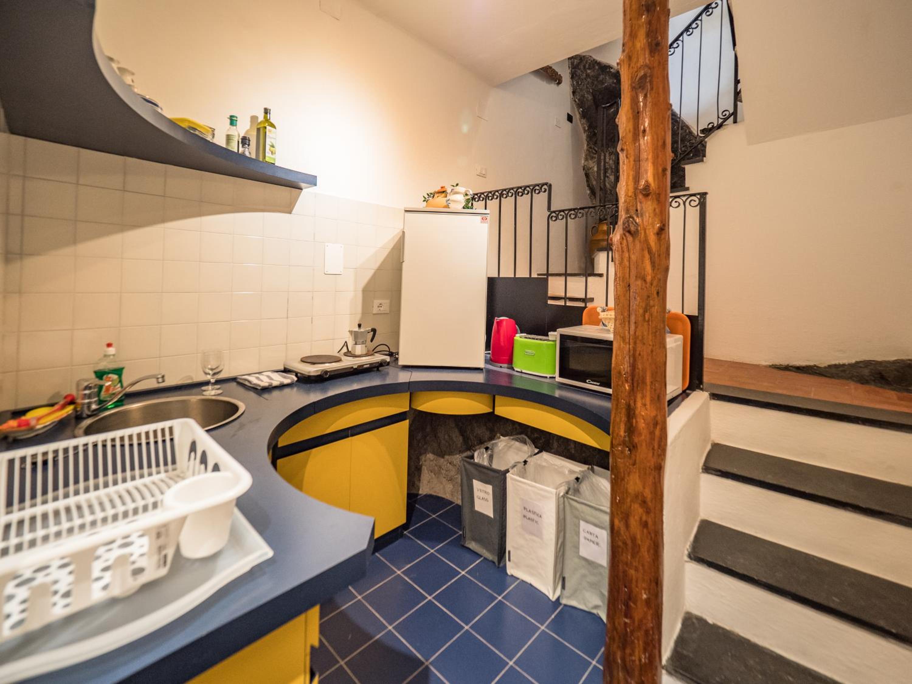 Apartment with Sea View - Photo 7