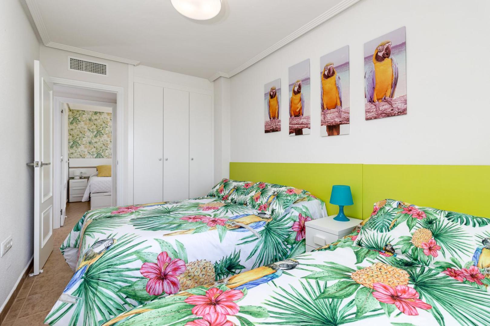 Apartamento con vista al mar