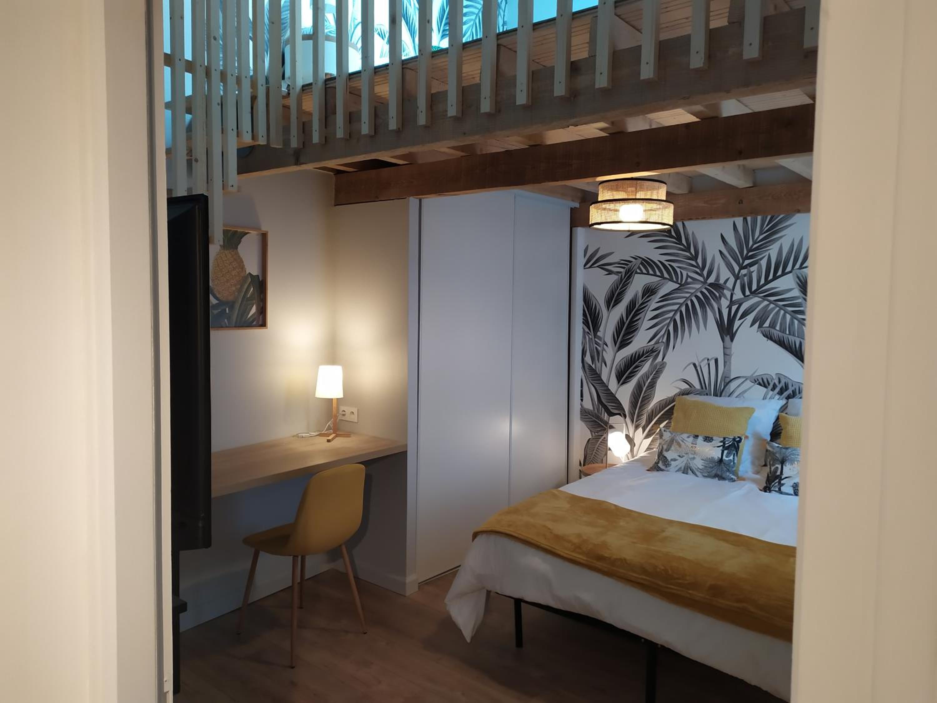 Two-Bedroom Apartment - Photo 14
